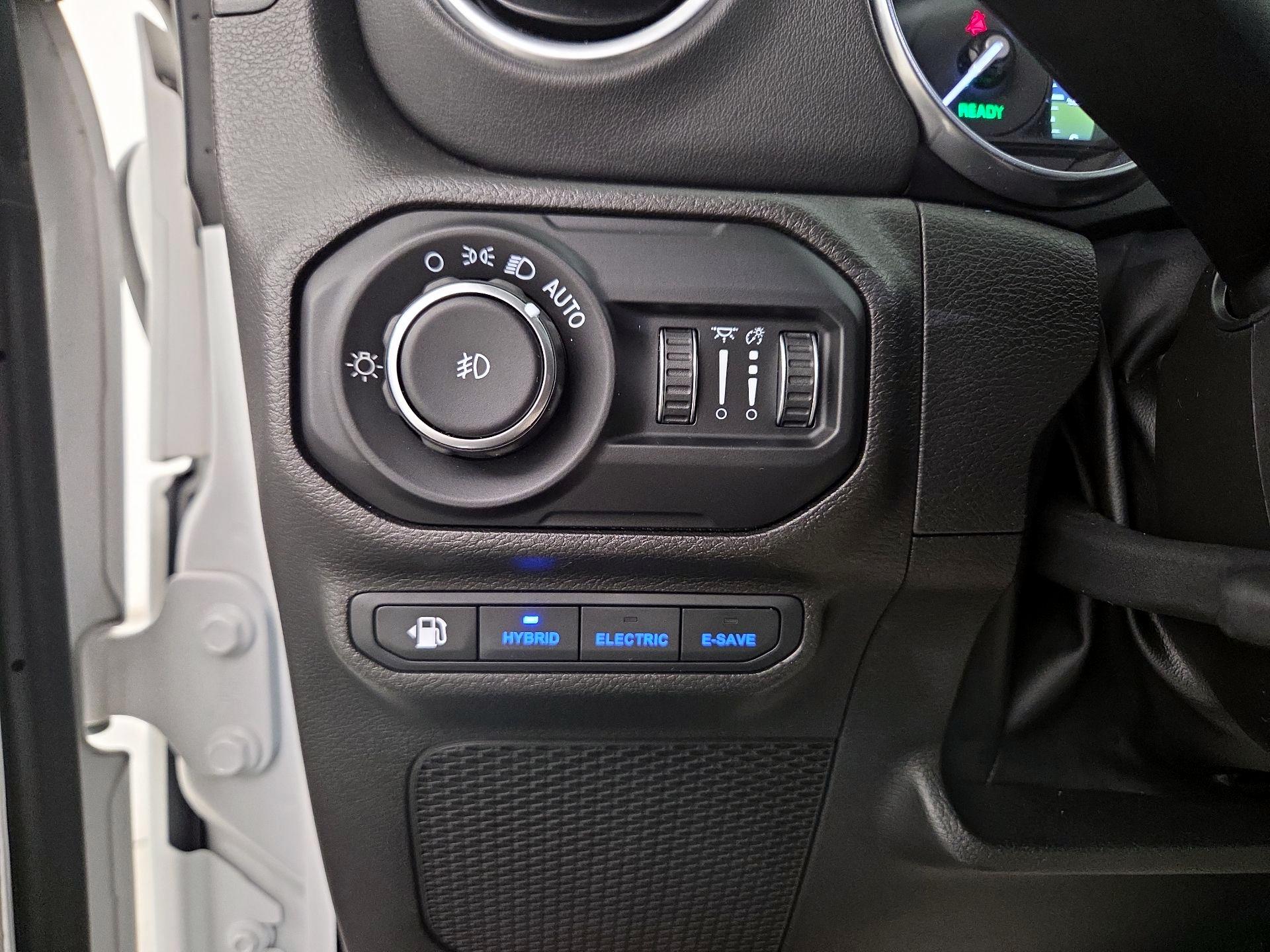 Thumbnail: 2022 Jeep Wrangler - 13