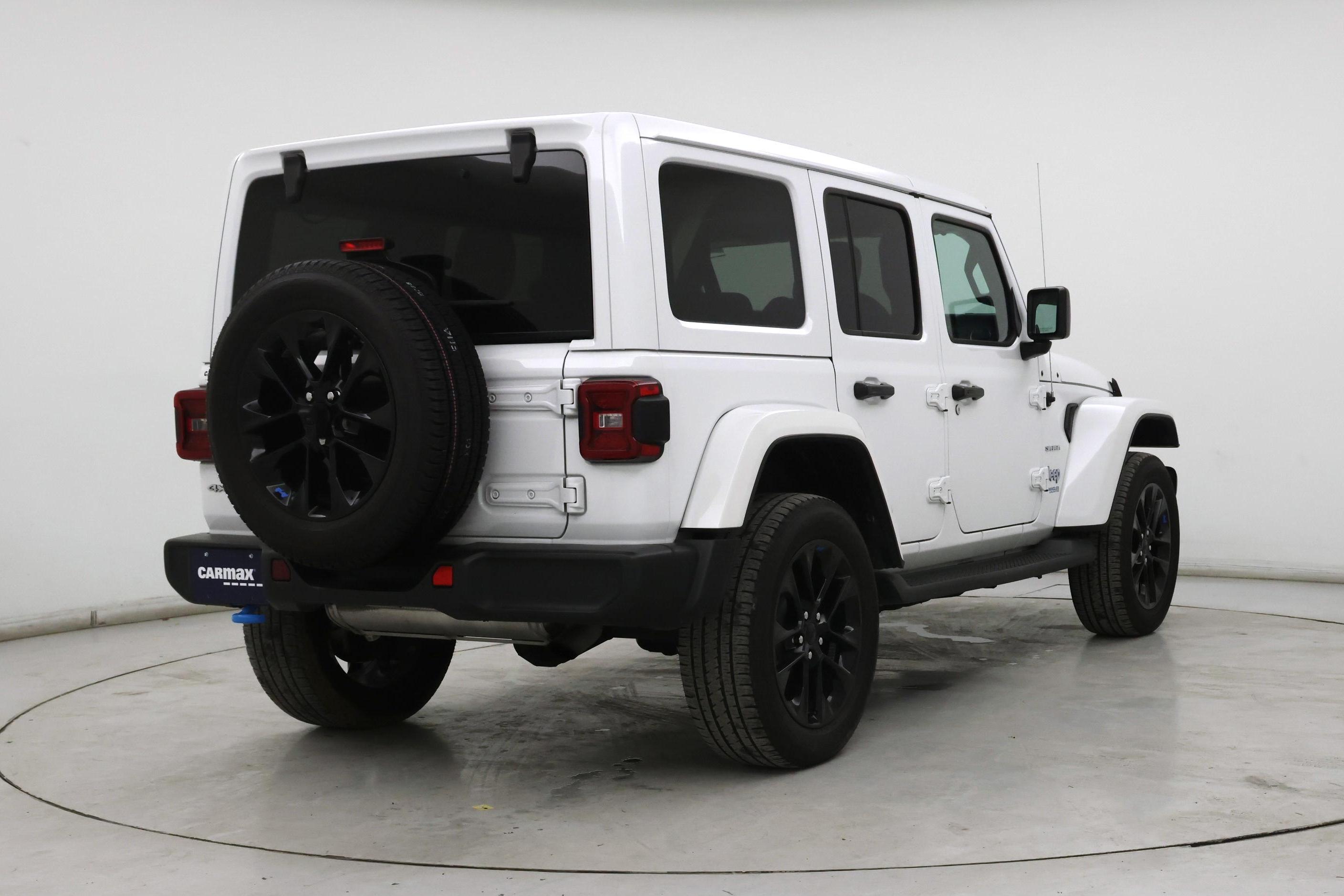 Thumbnail: 2022 Jeep Wrangler - 8
