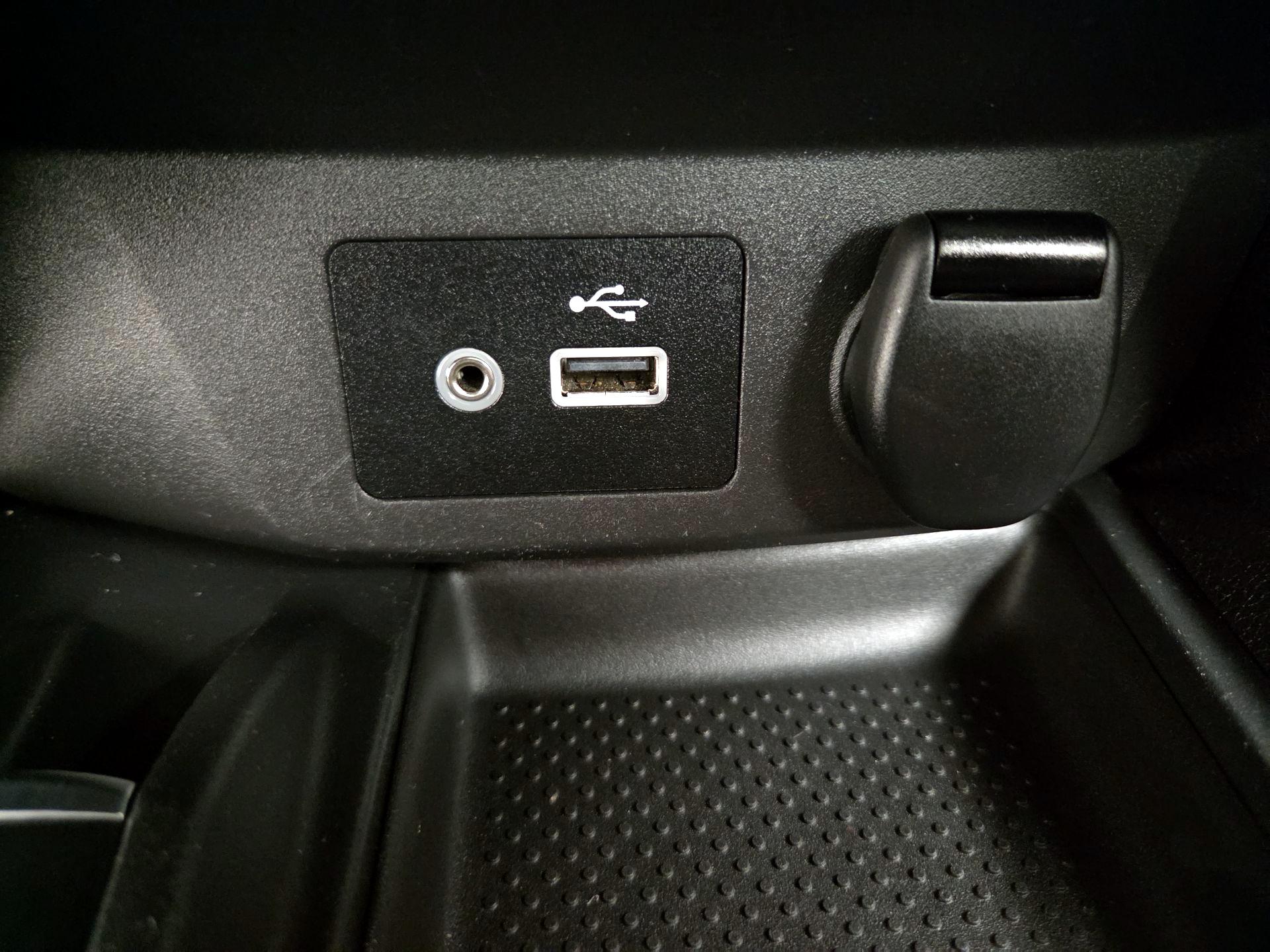 Thumbnail: 2020 Nissan Rogue - 19