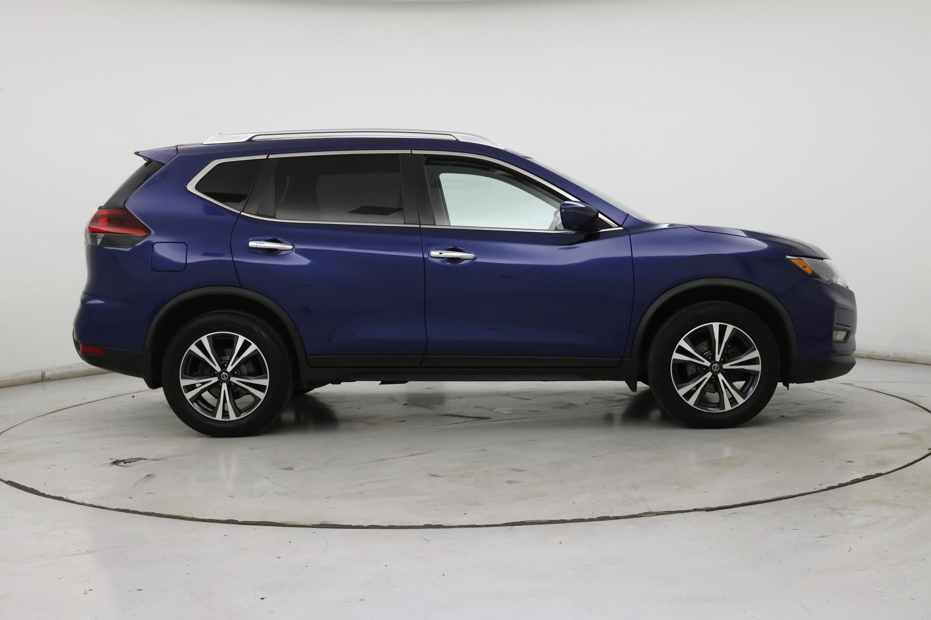 Thumbnail: 2020 Nissan Rogue - 7