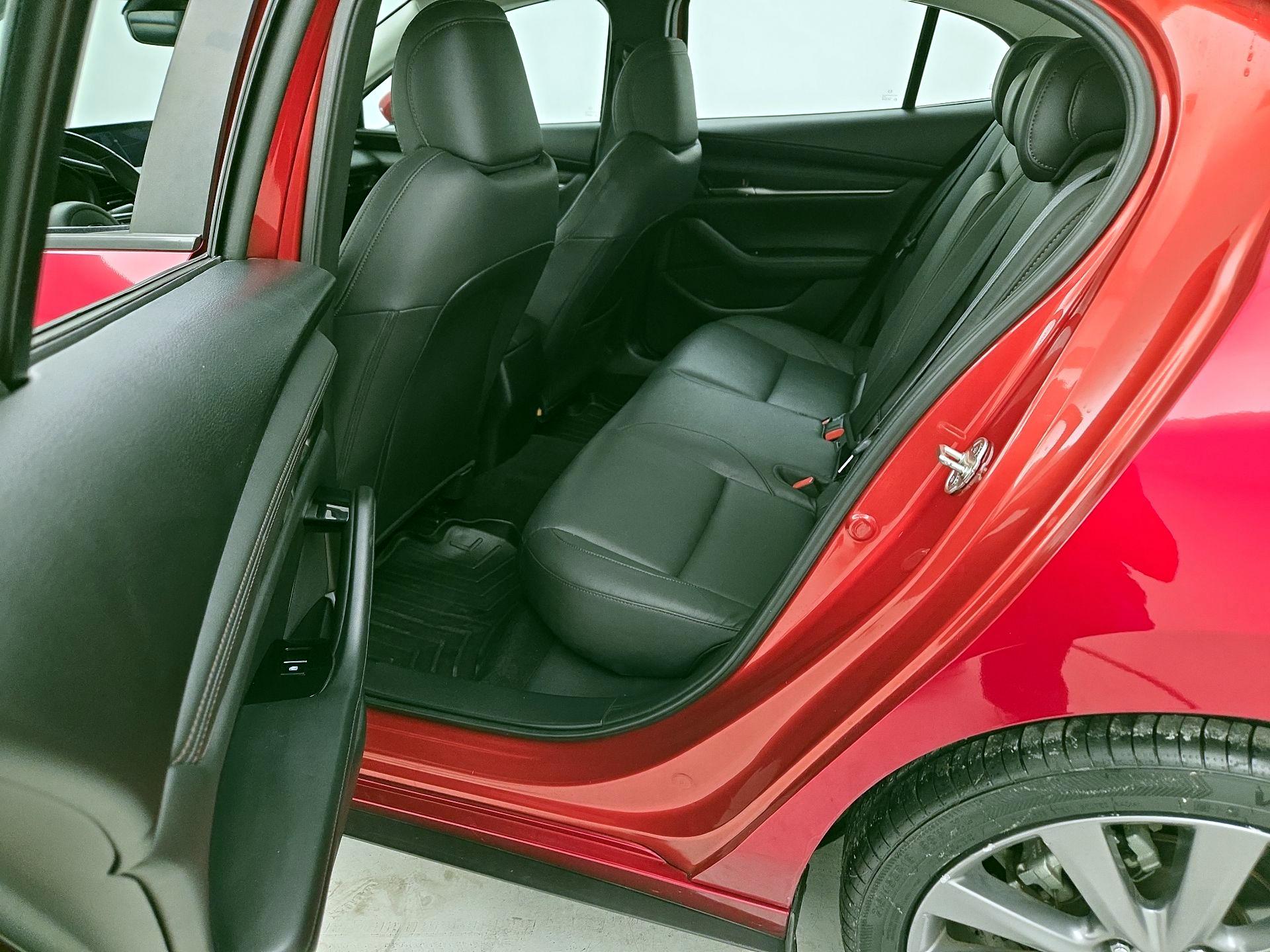 Thumbnail: 2019 Mazda Mazda3 - 20