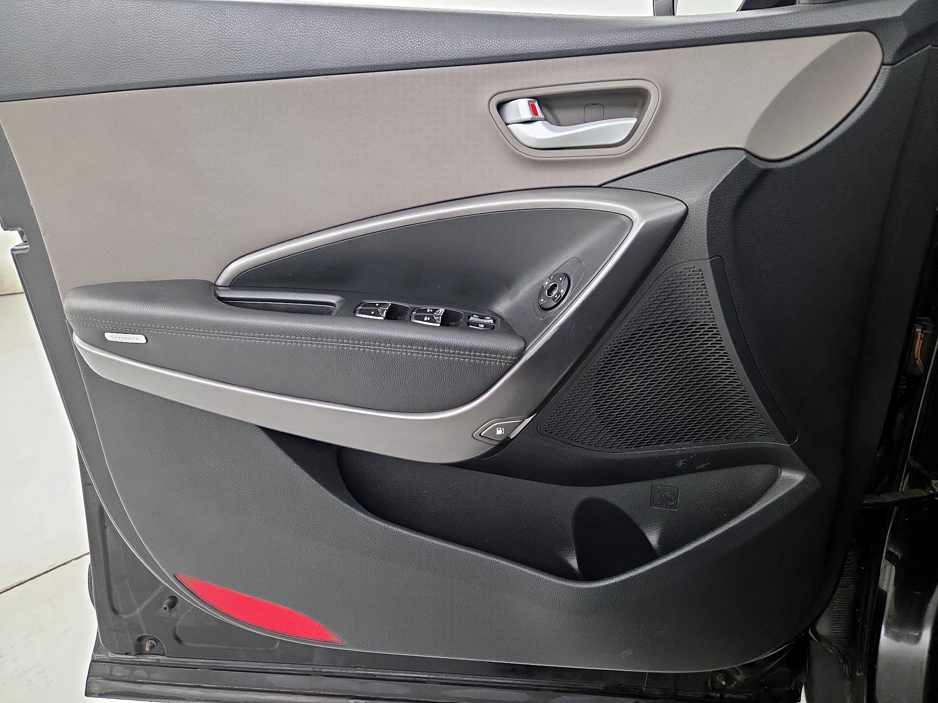 Thumbnail: 2018 Hyundai Santa Fe - 12