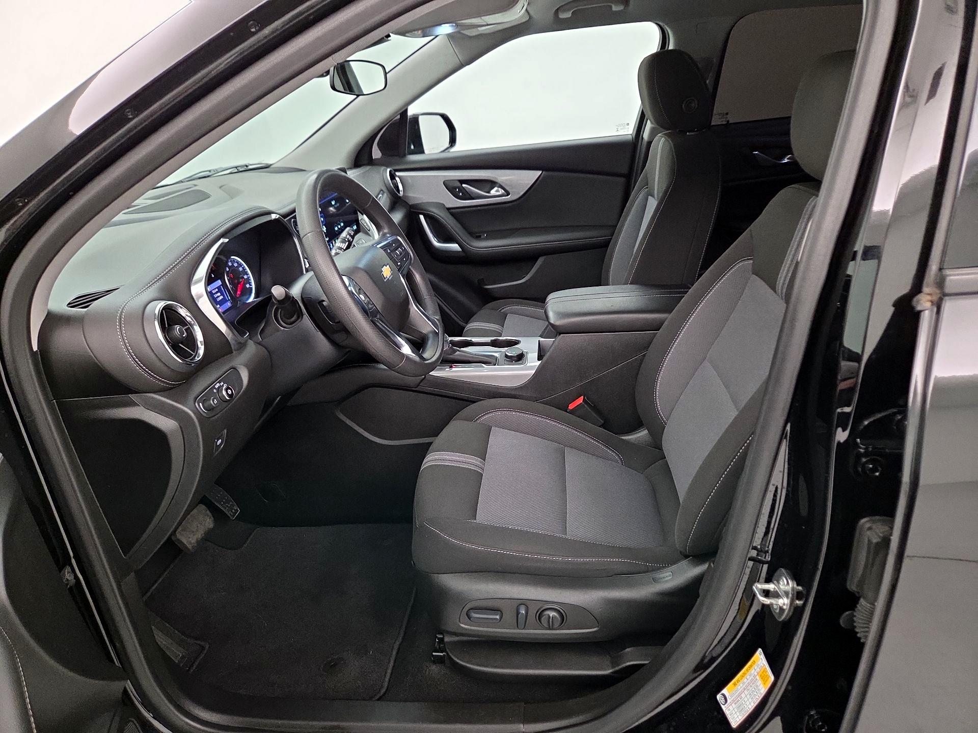 Thumbnail: 2023 Chevrolet Blazer - 11