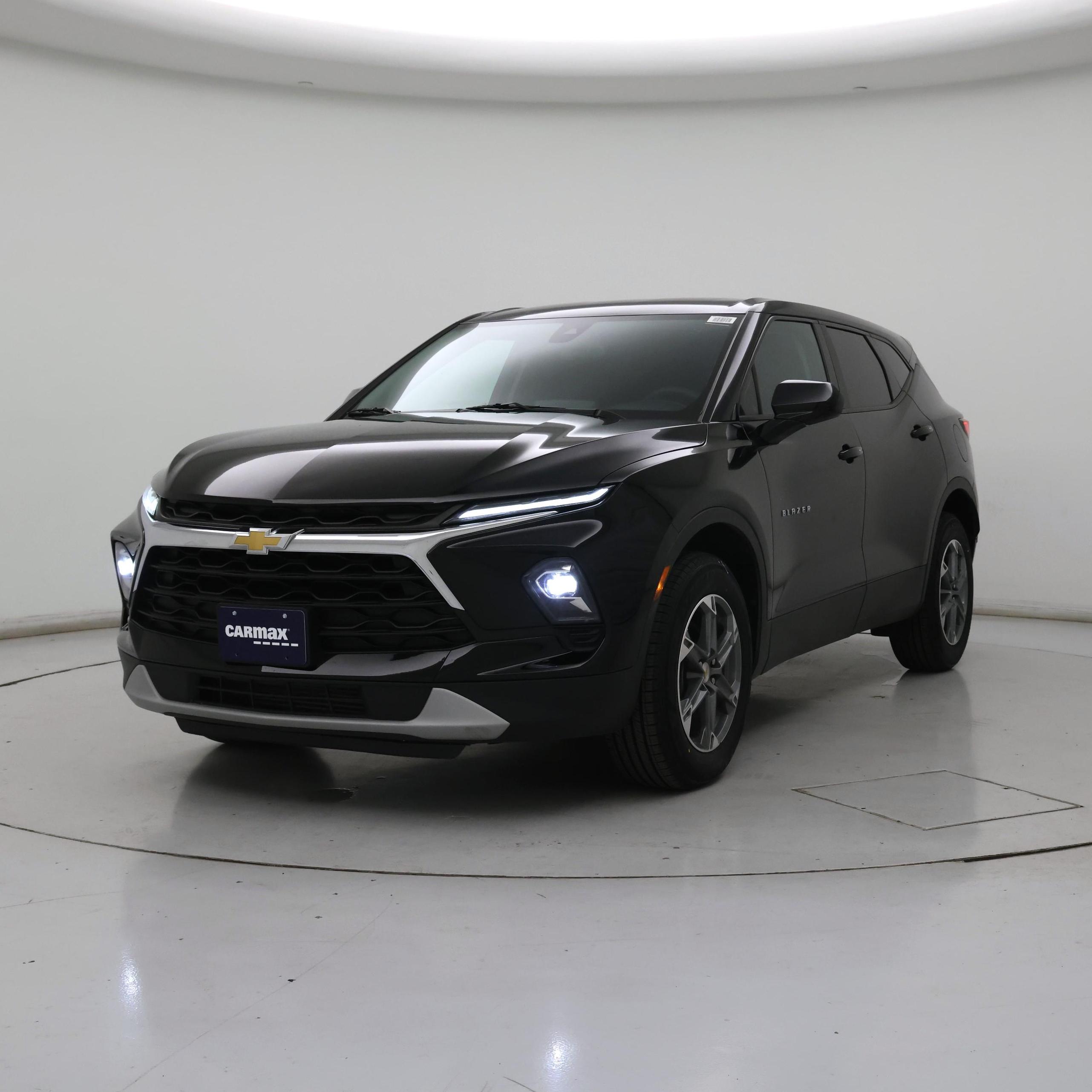 Thumbnail: 2023 Chevrolet Blazer - 4