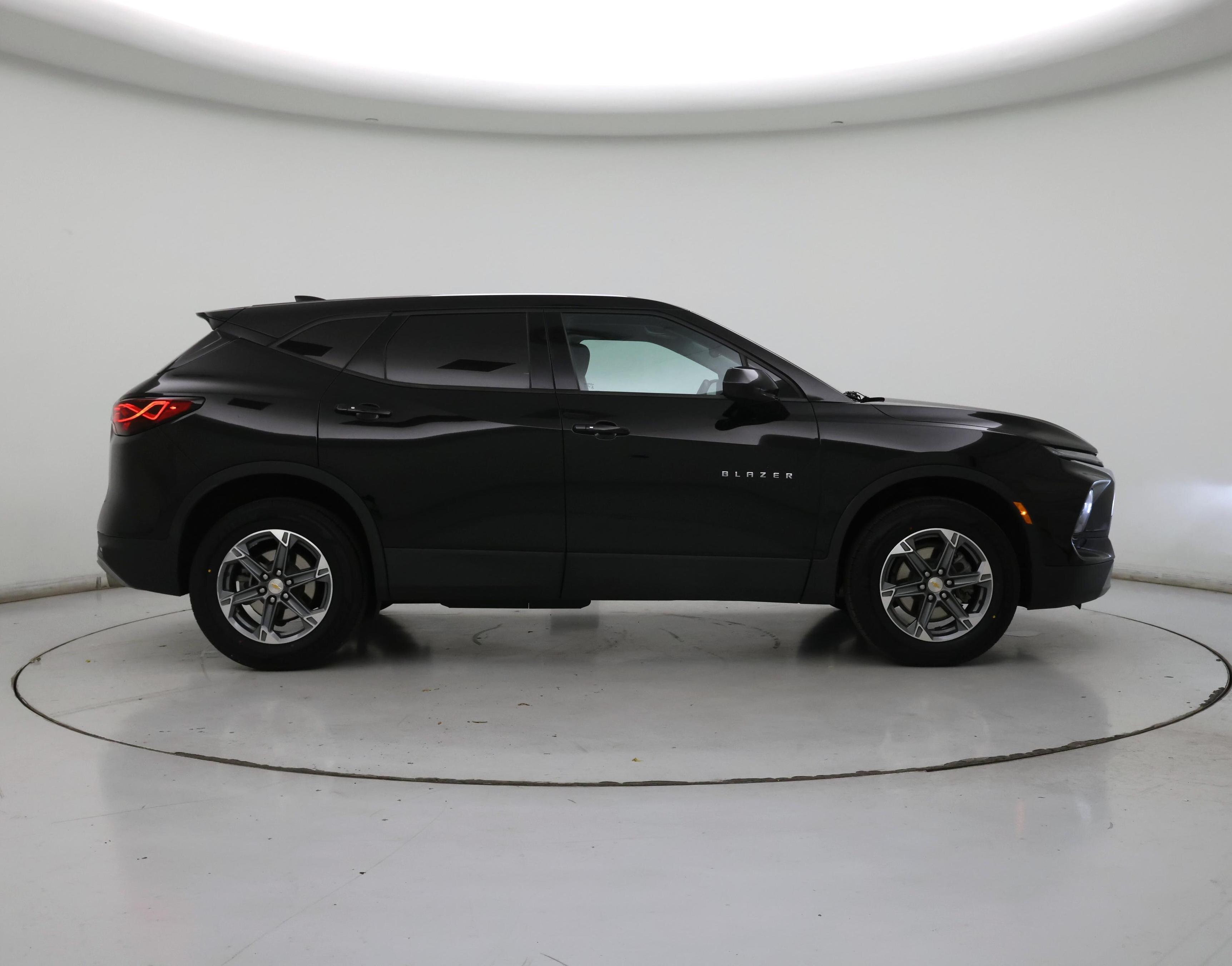 Thumbnail: 2023 Chevrolet Blazer - 7