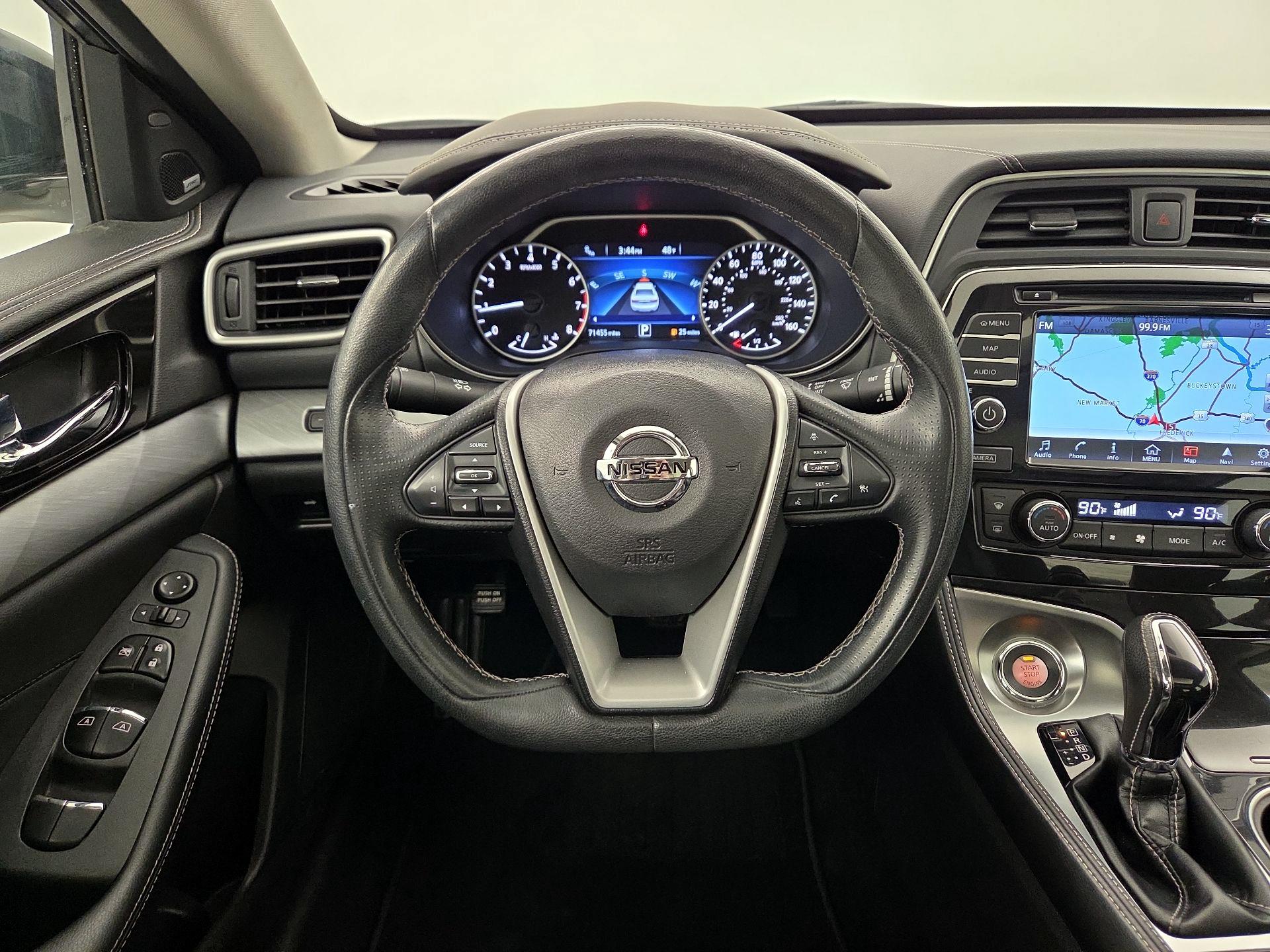 Thumbnail: 2017 Nissan Maxima - 10