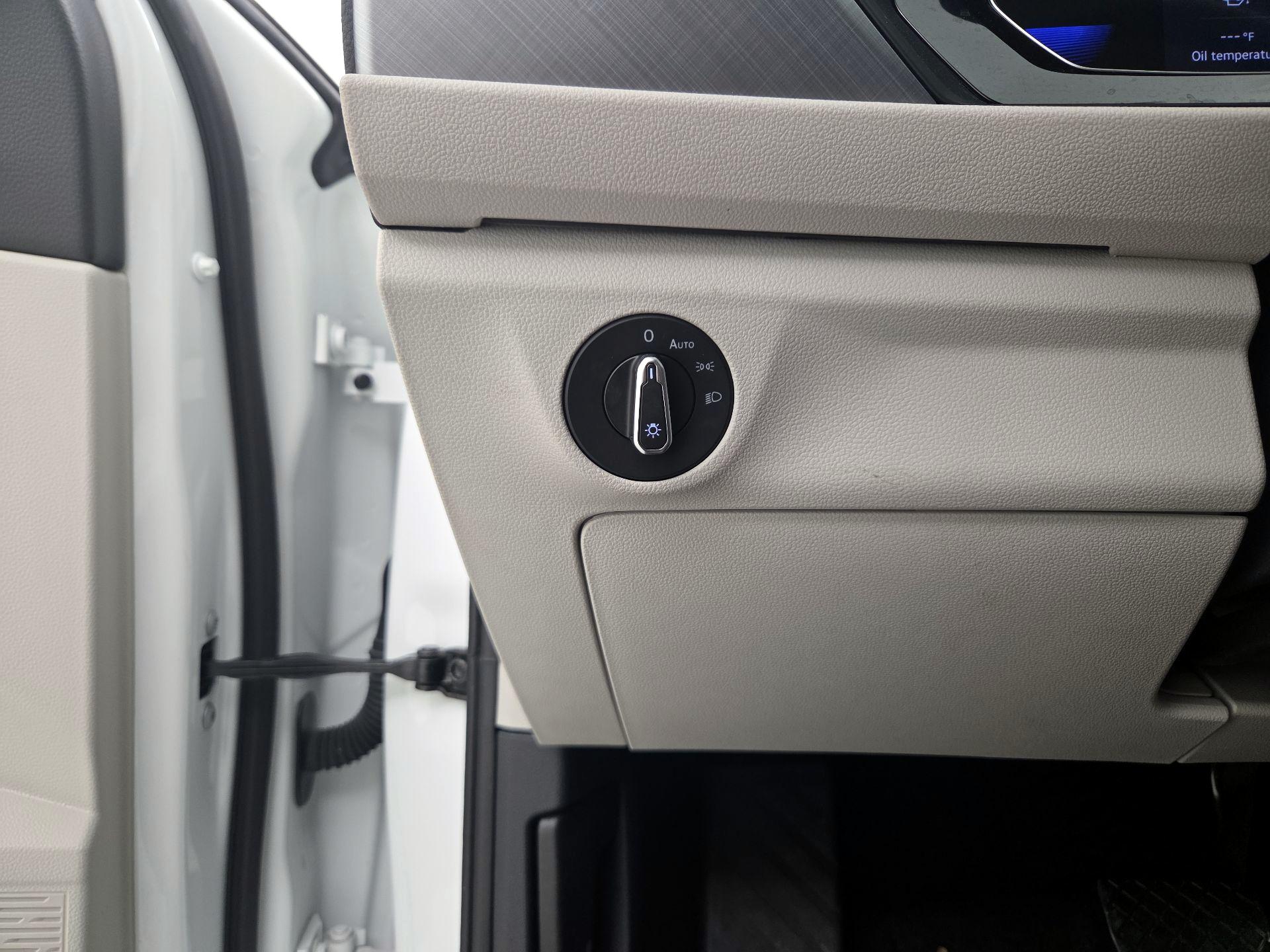 Thumbnail: 2024 Volkswagen Jetta - 13