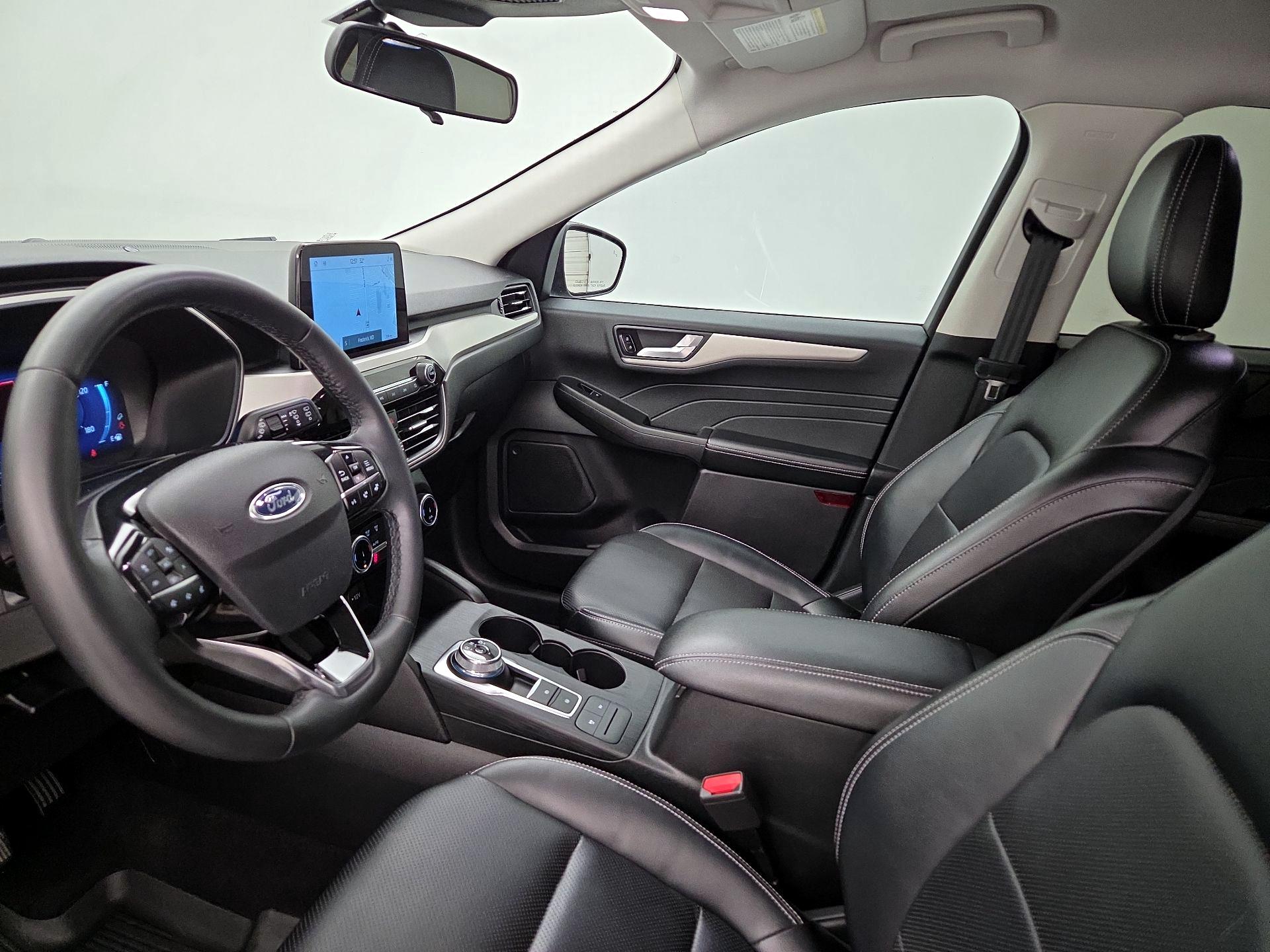 Thumbnail: 2022 Ford Escape - 11