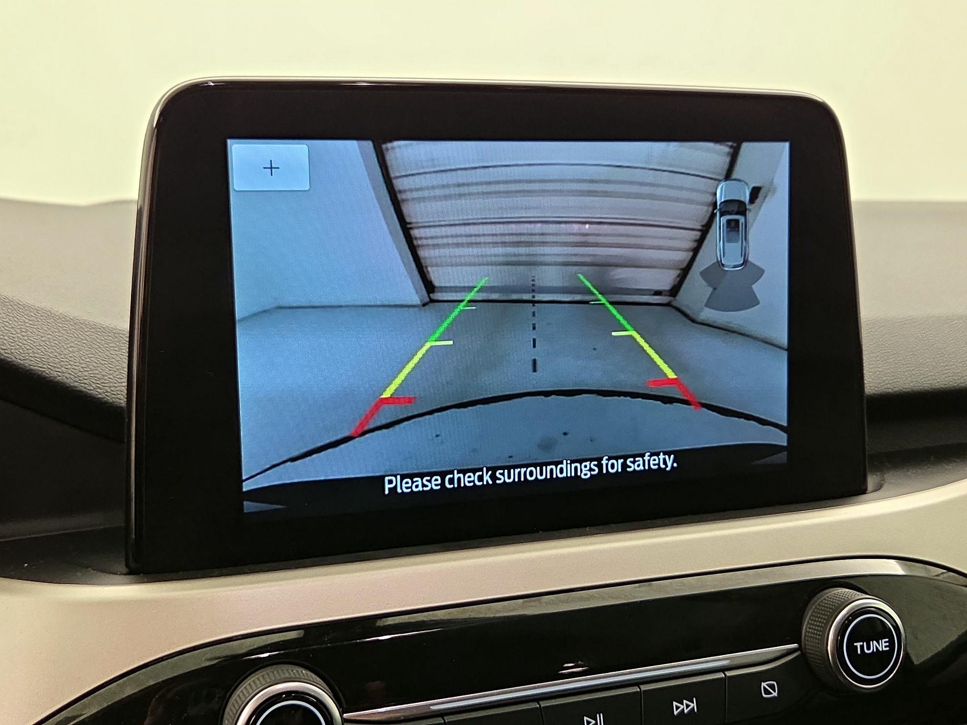 Thumbnail: 2022 Ford Escape - 15