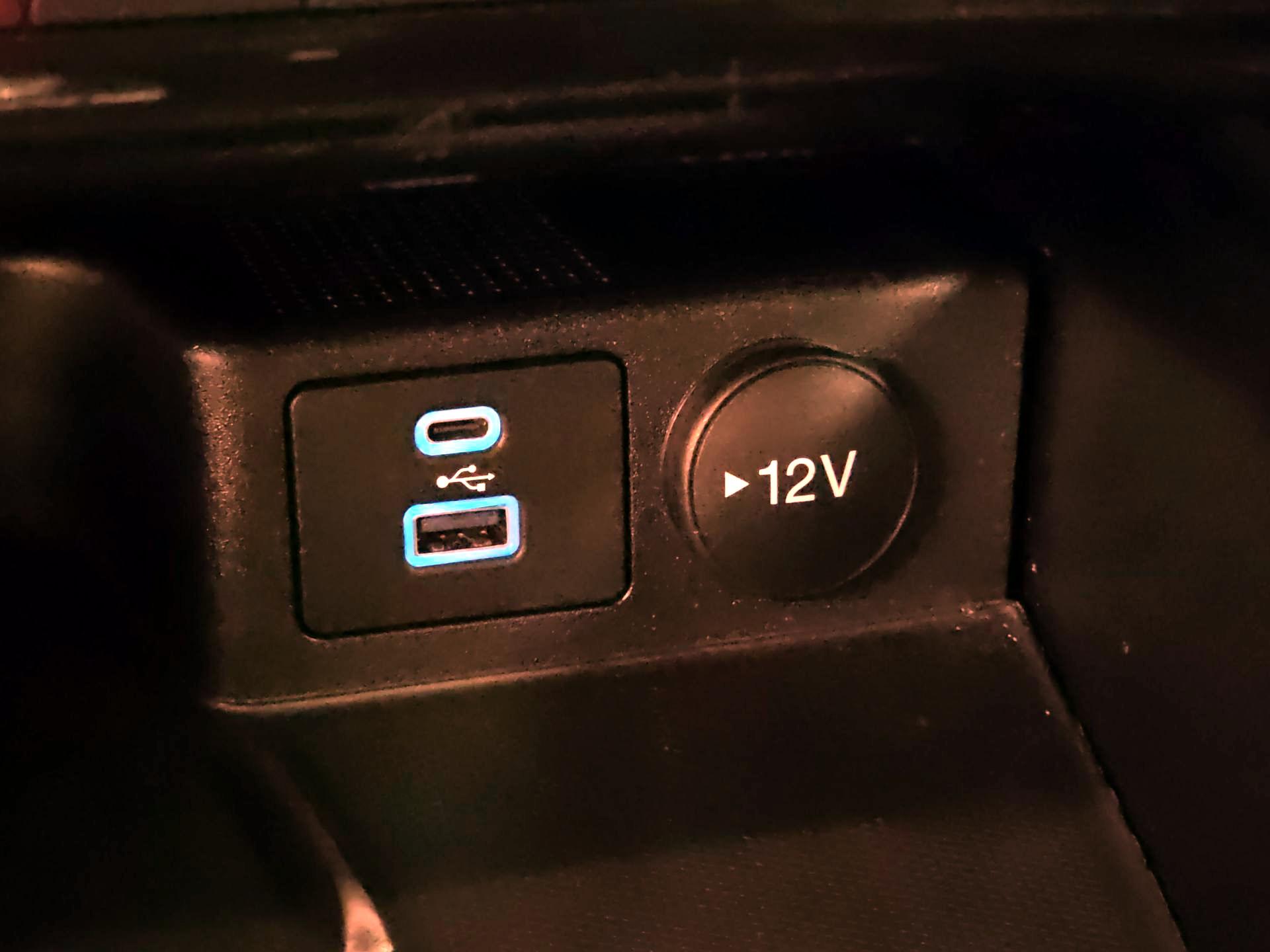 Thumbnail: 2022 Ford Escape - 19