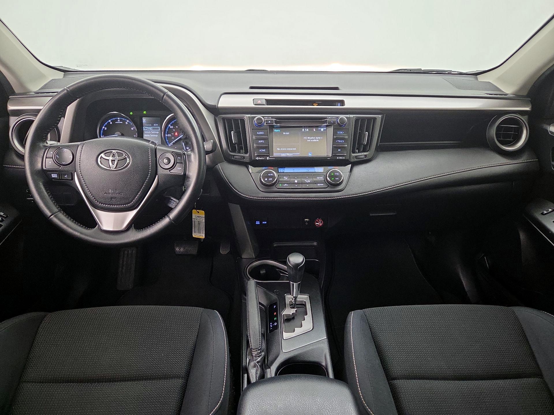 Thumbnail: 2016 Toyota RAV4 - 9