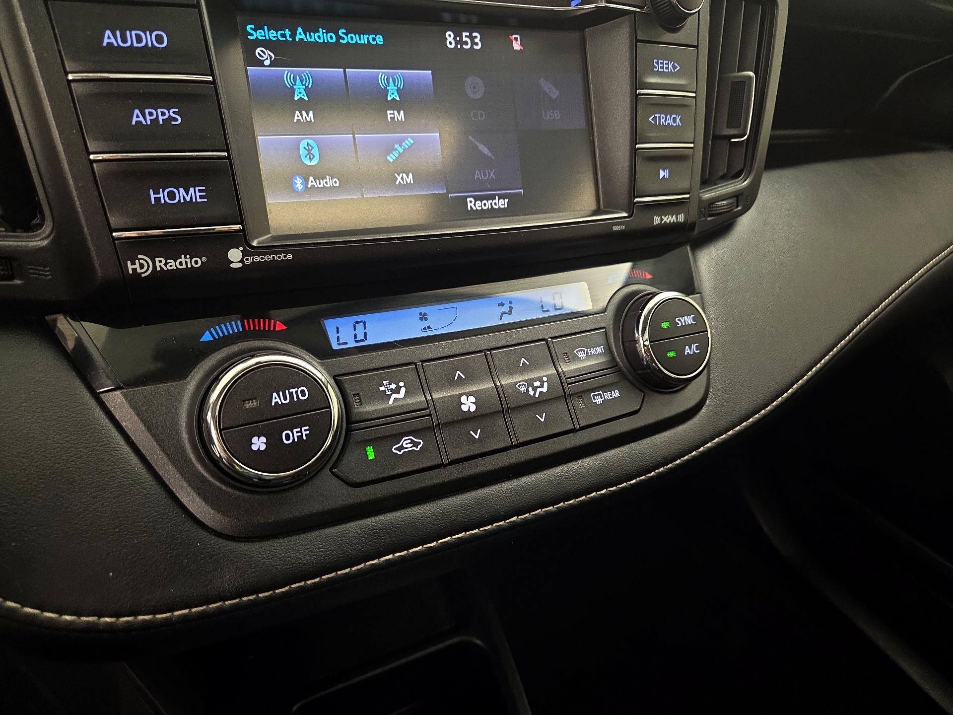 Thumbnail: 2016 Toyota RAV4 - 16