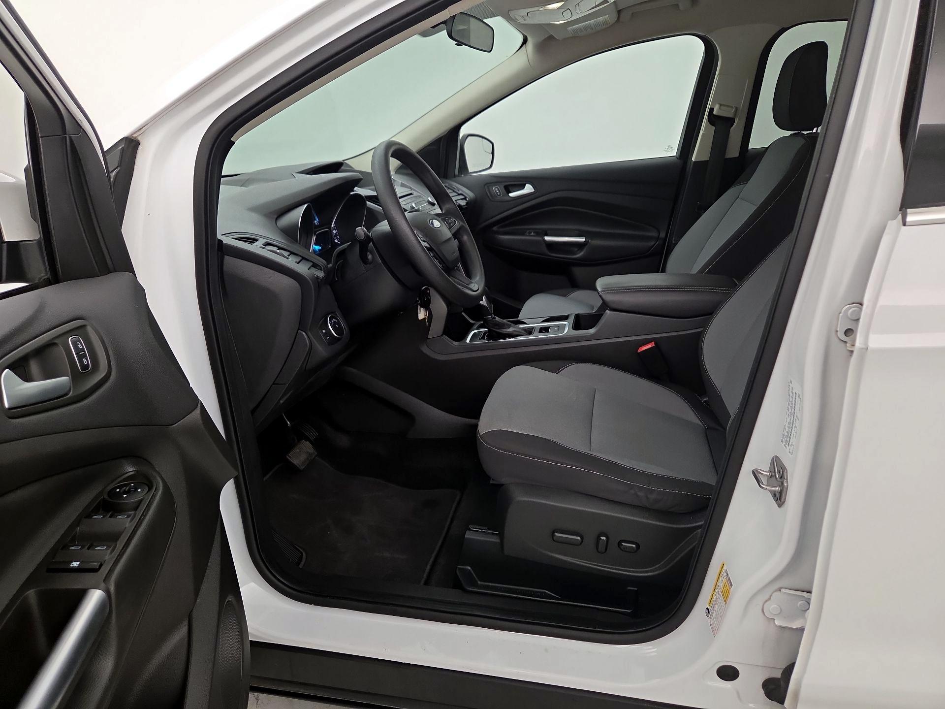 Thumbnail: 2018 Ford Escape - 11