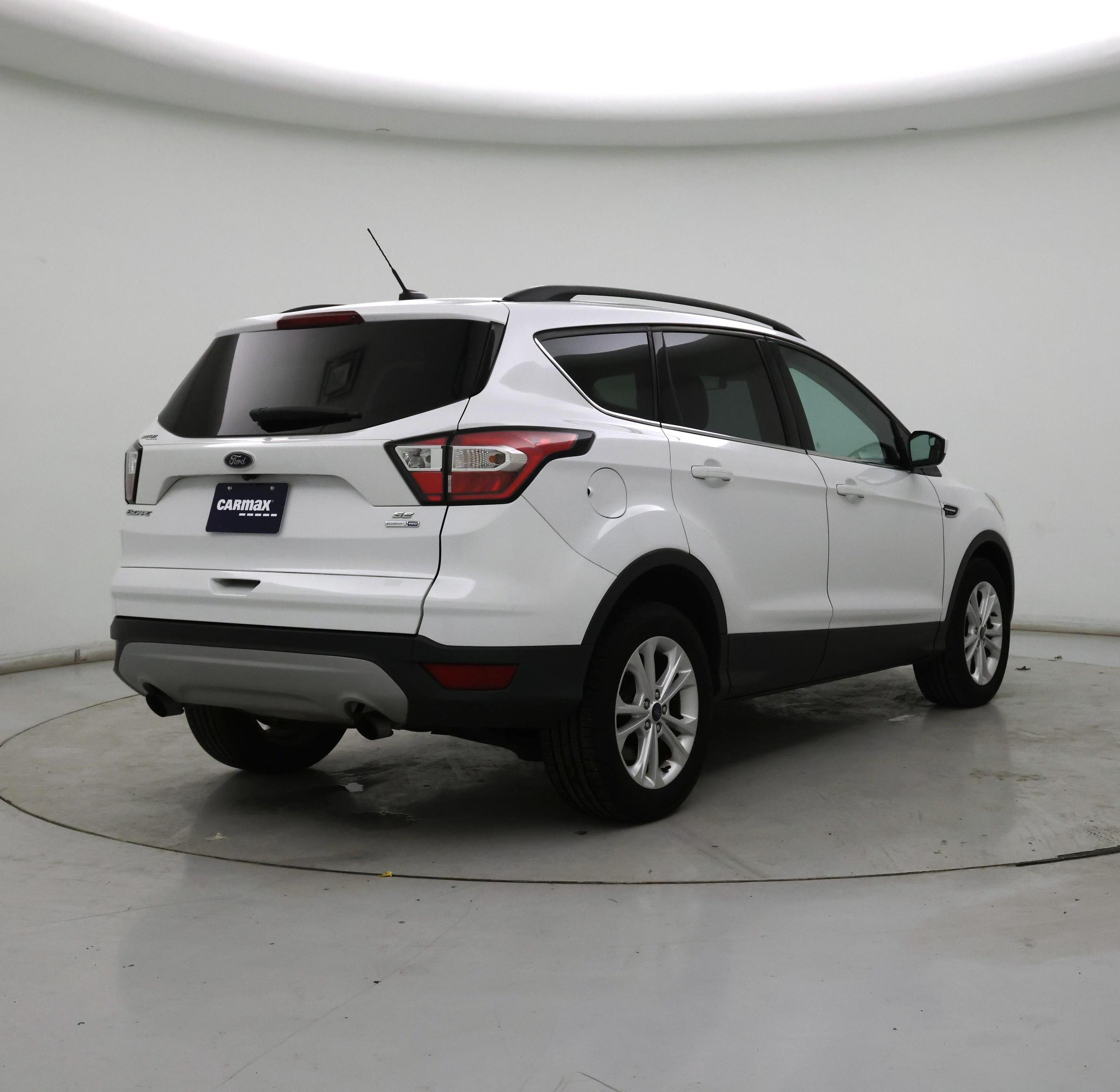Thumbnail: 2018 Ford Escape - 8