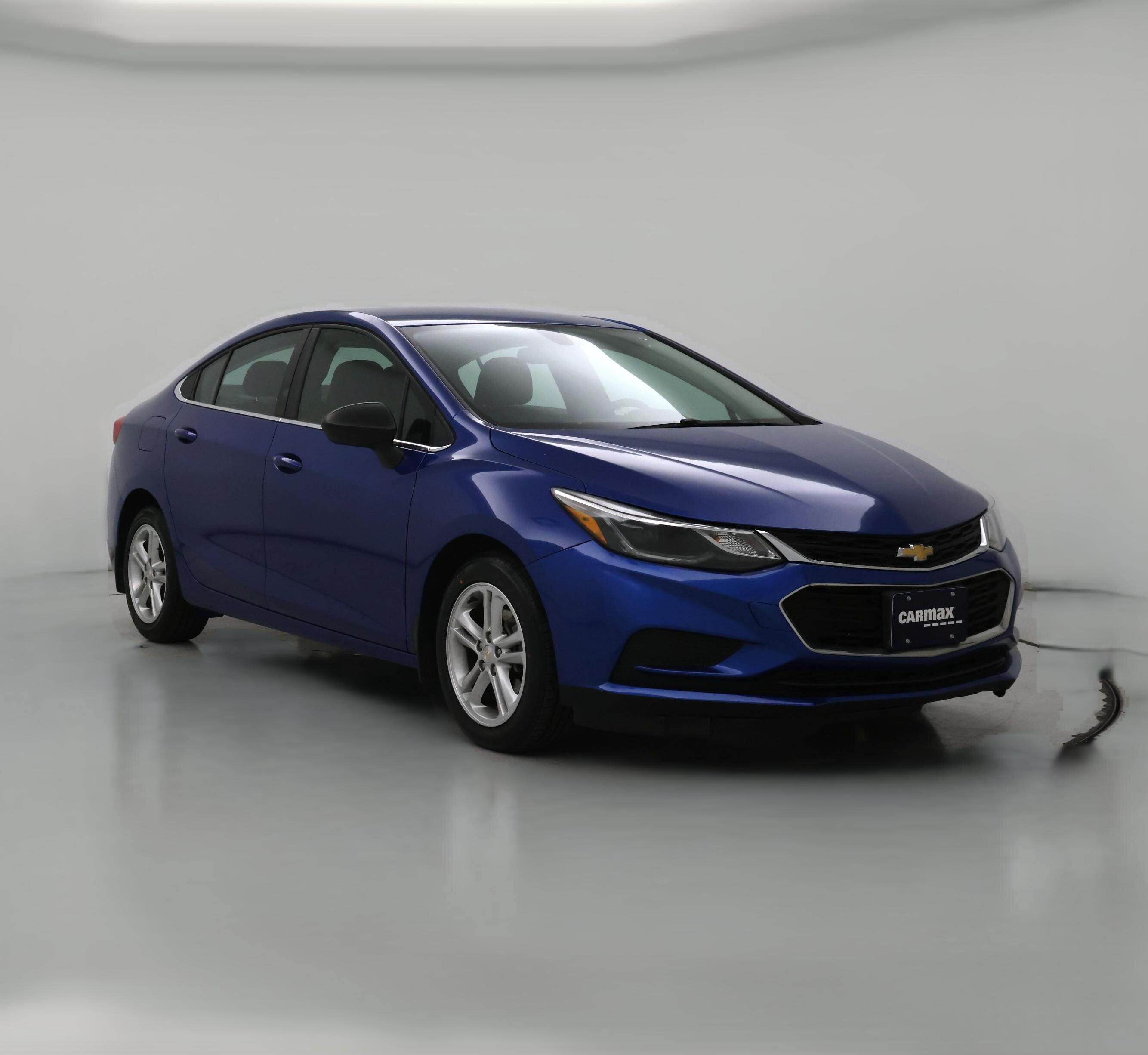 Thumbnail: 2018 Chevrolet Cruze - 1