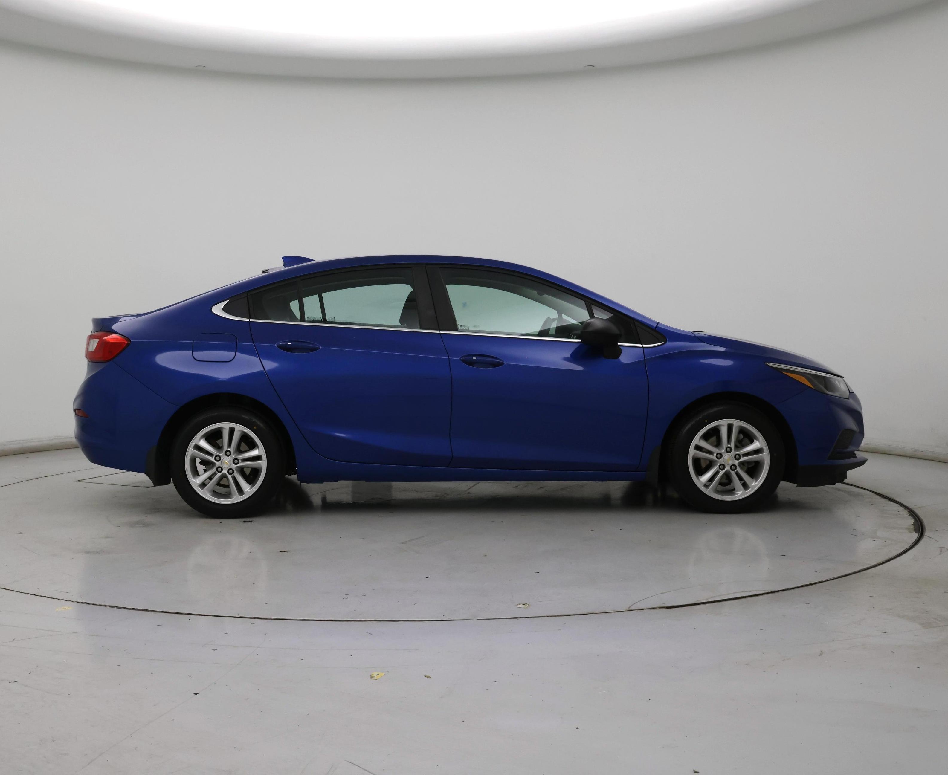 Thumbnail: 2018 Chevrolet Cruze - 7