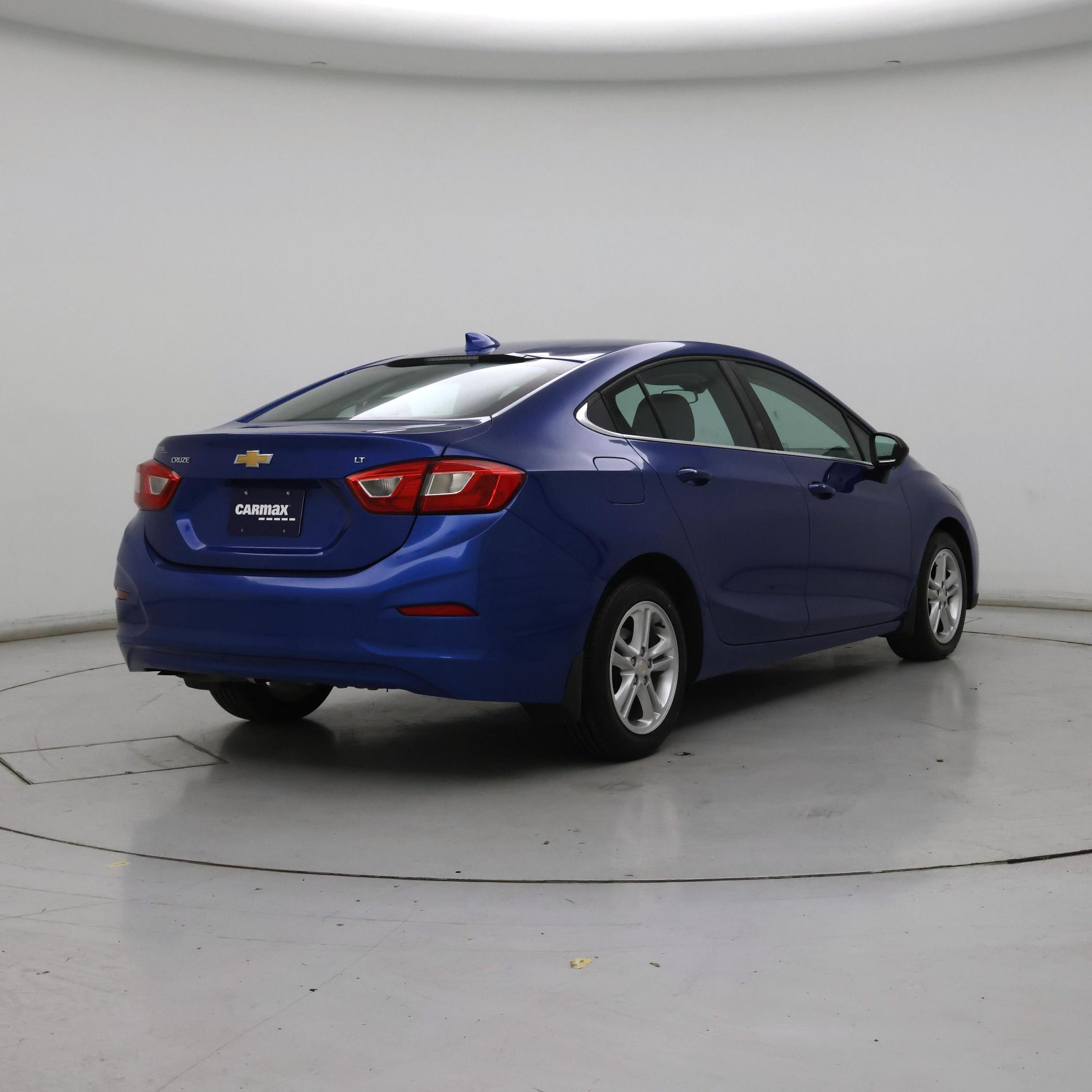 Thumbnail: 2018 Chevrolet Cruze - 8