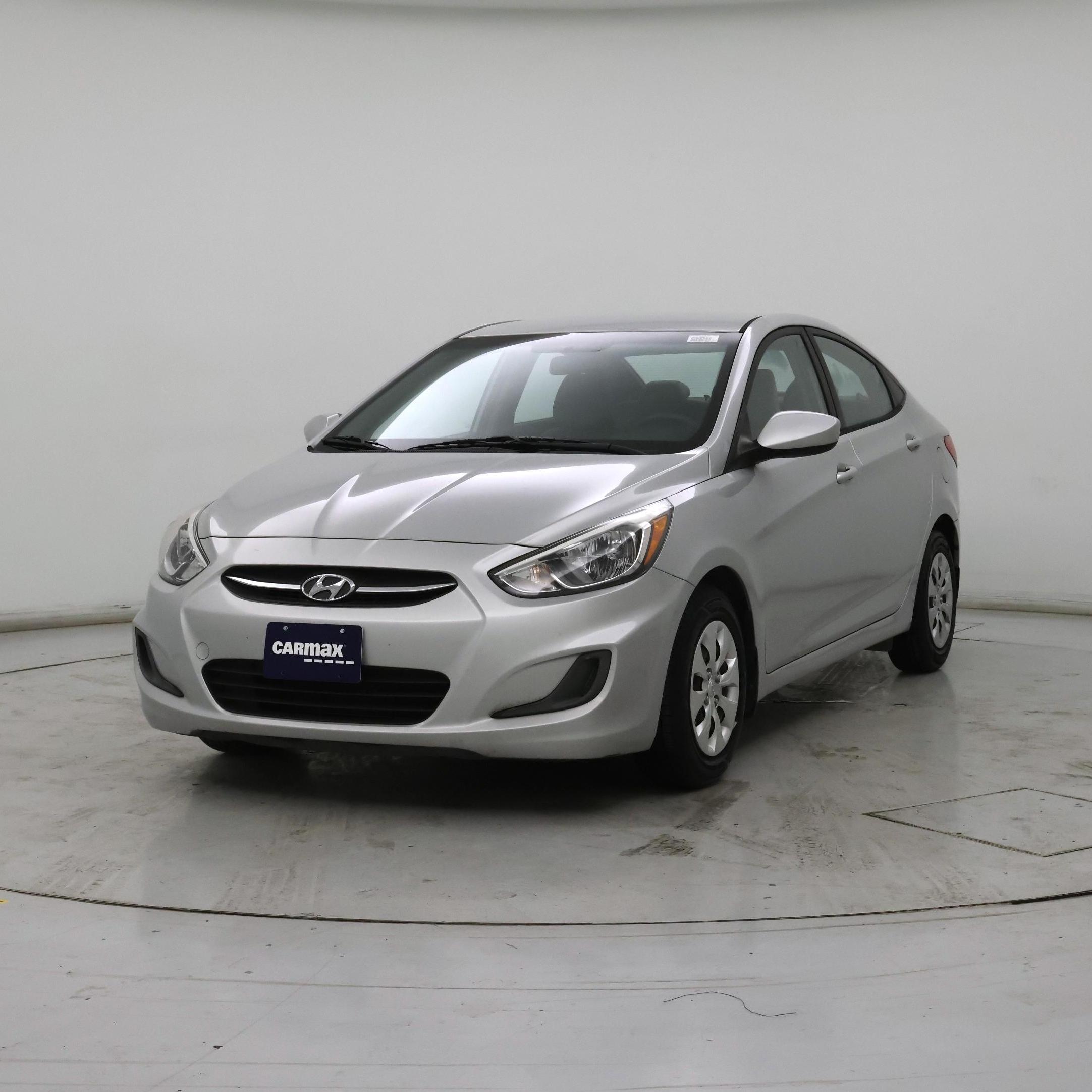 Thumbnail: 2016 Hyundai Accent - 4