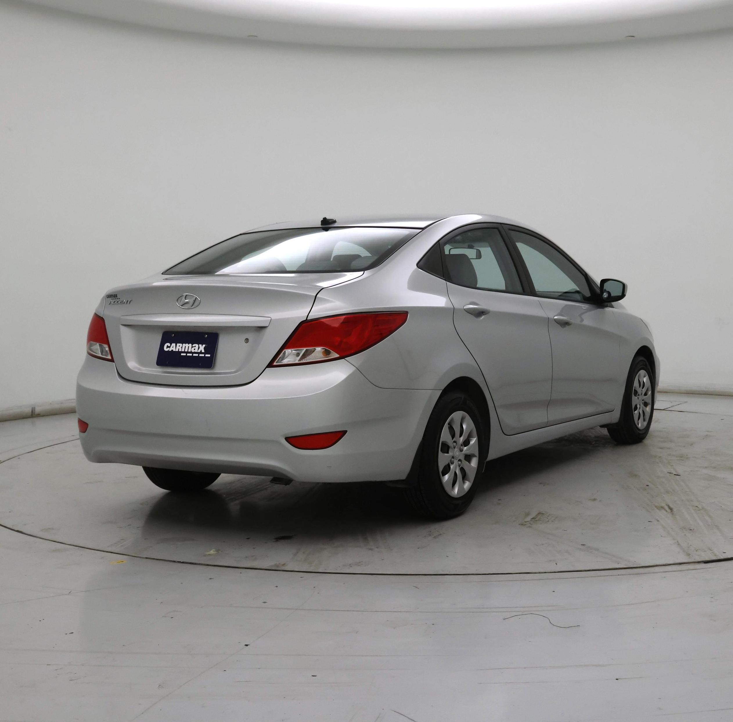 Thumbnail: 2016 Hyundai Accent - 8