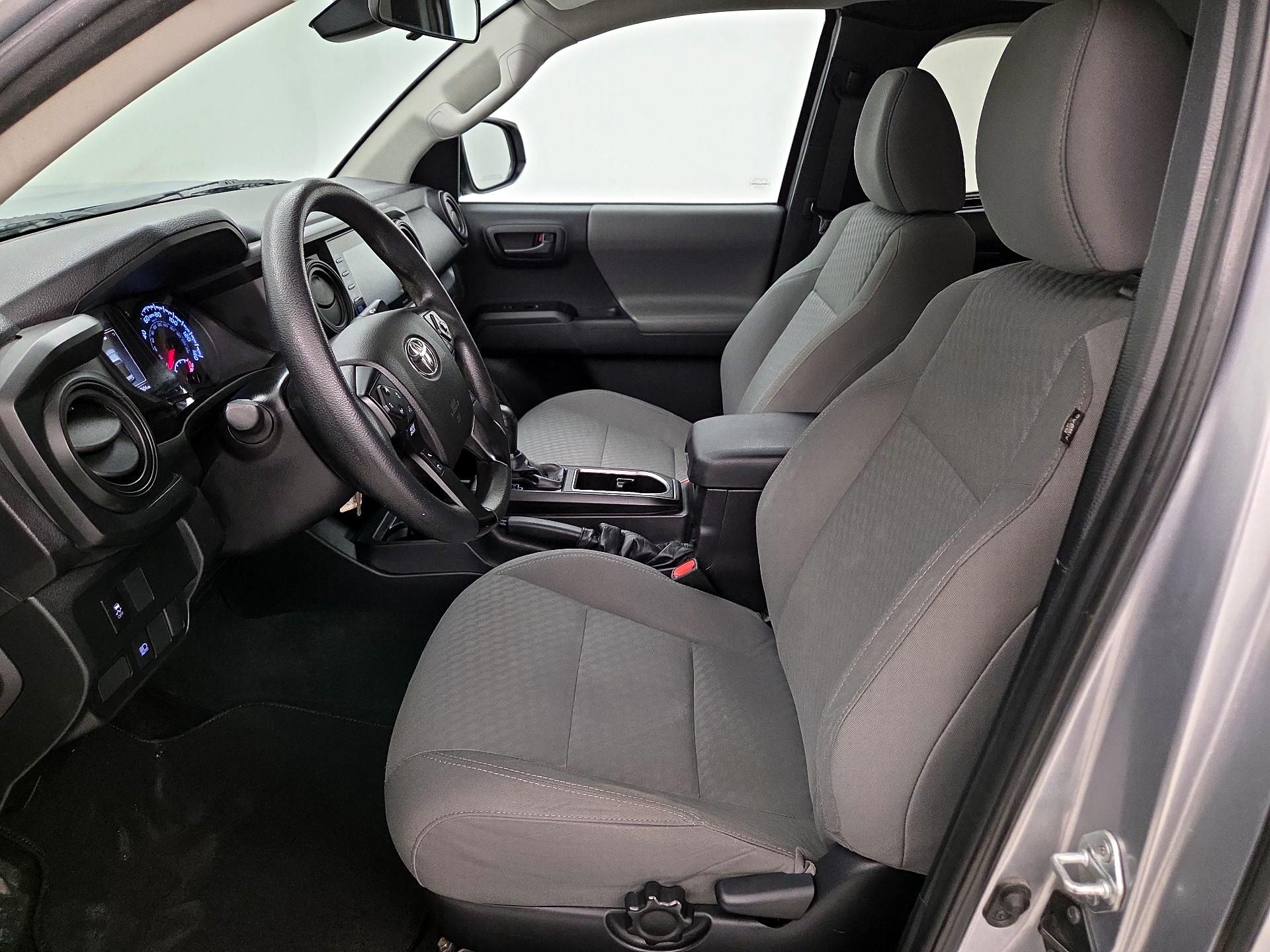 Thumbnail: 2022 Toyota Tacoma - 11