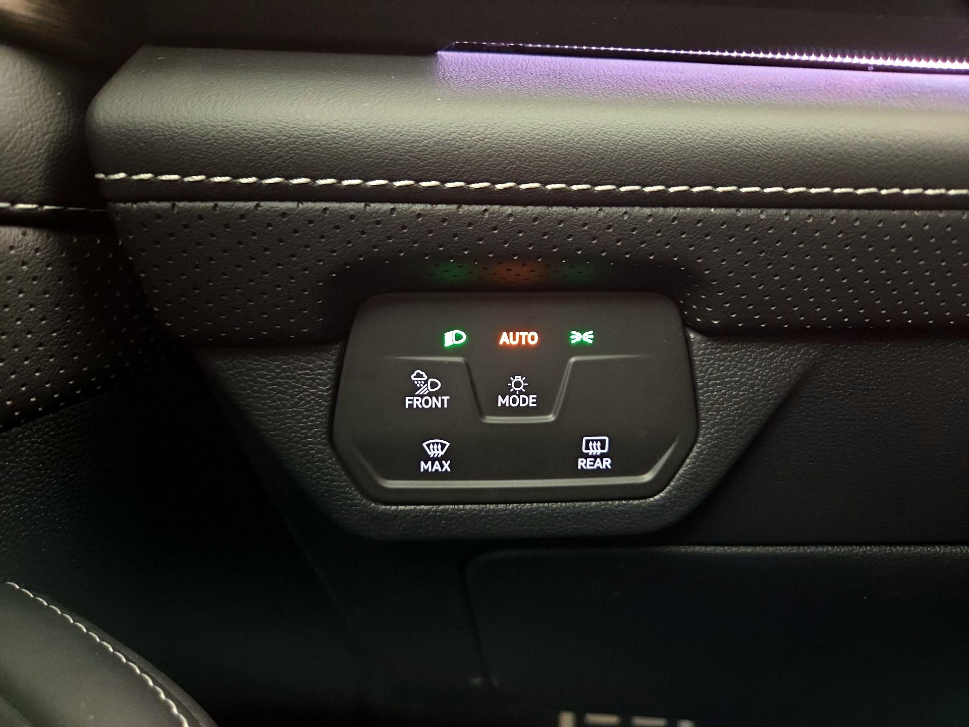 Thumbnail: 2025 Volkswagen Atlas - 13