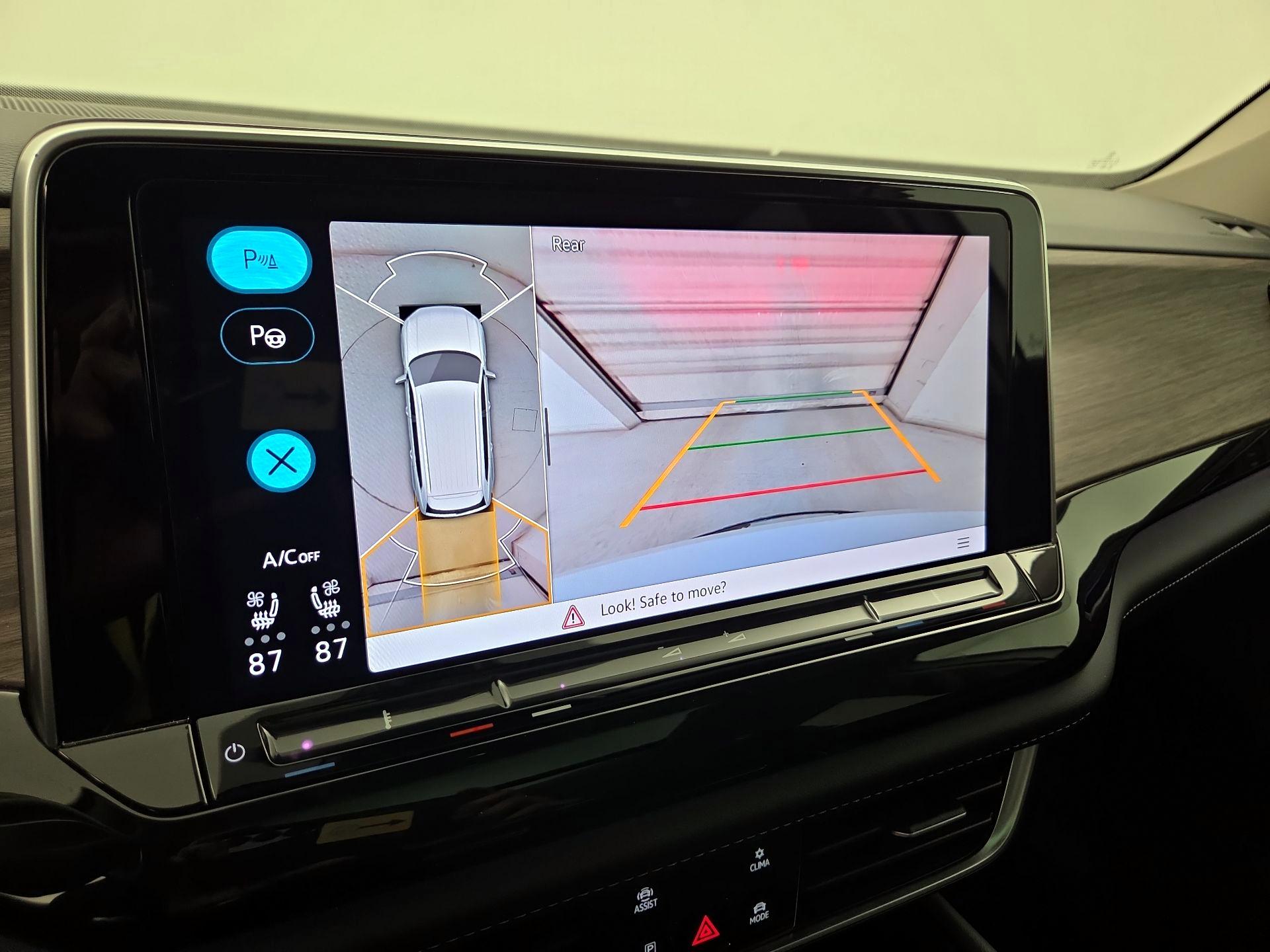 Thumbnail: 2025 Volkswagen Atlas - 15