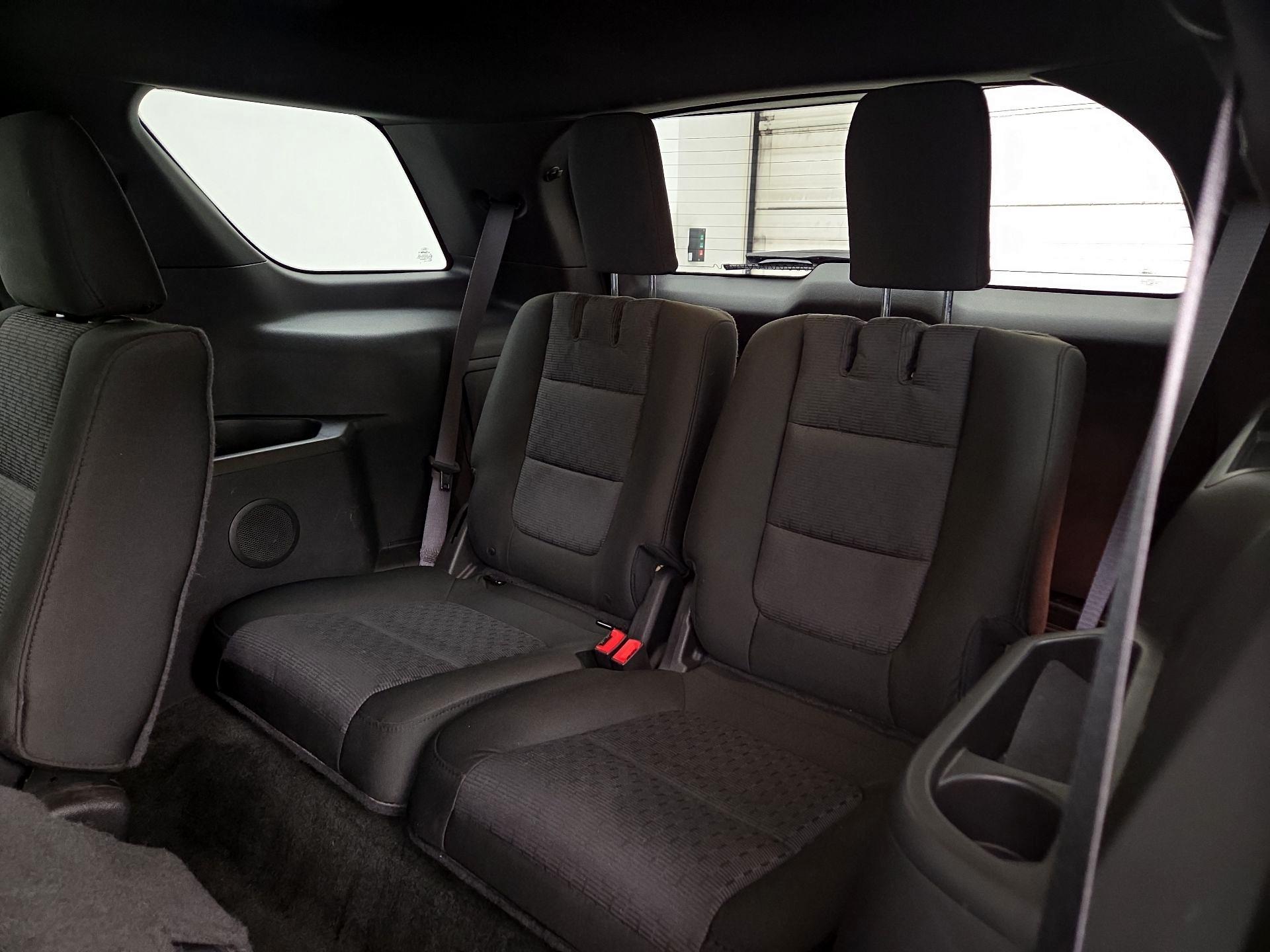 Thumbnail: 2015 Ford Explorer - 20