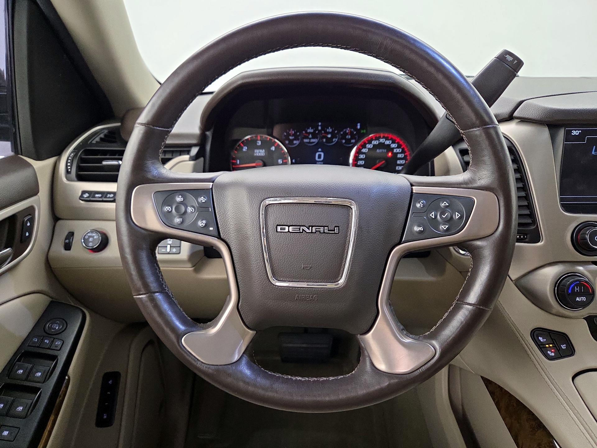 Thumbnail: 2016 GMC Yukon - 10