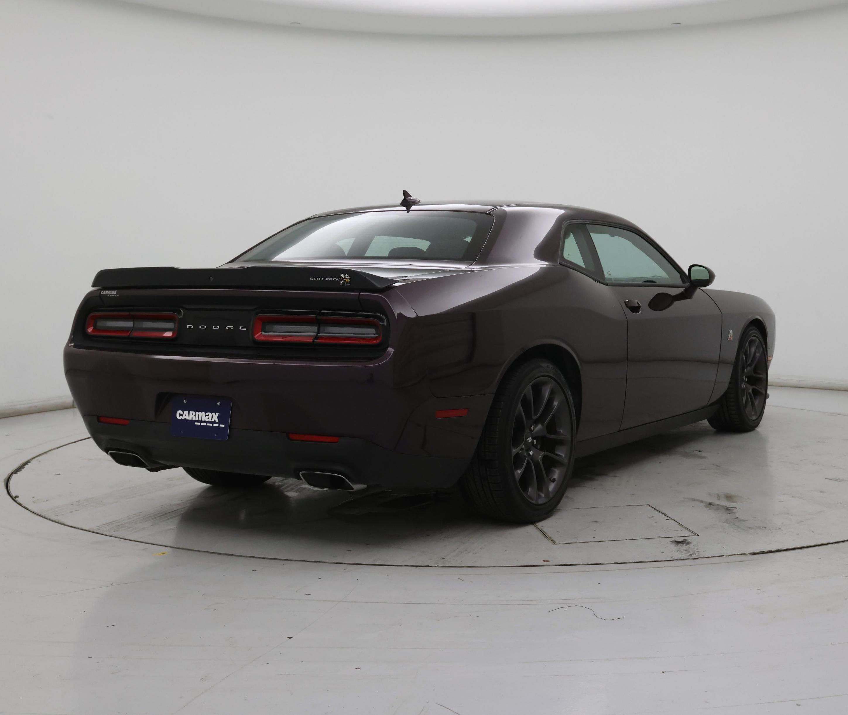 Thumbnail: 2022 Dodge Challenger - 8