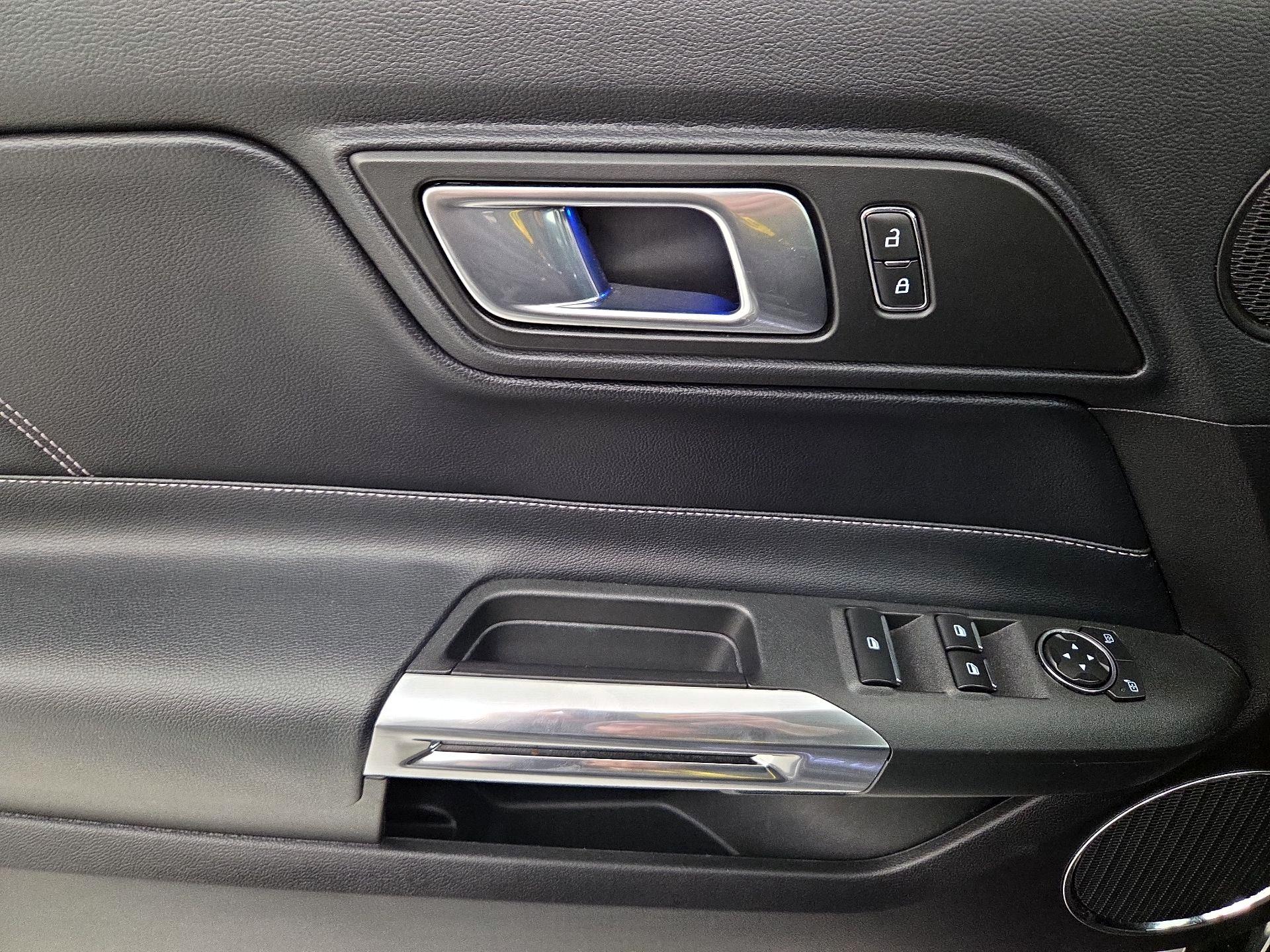 Thumbnail: 2020 Ford Mustang - 12