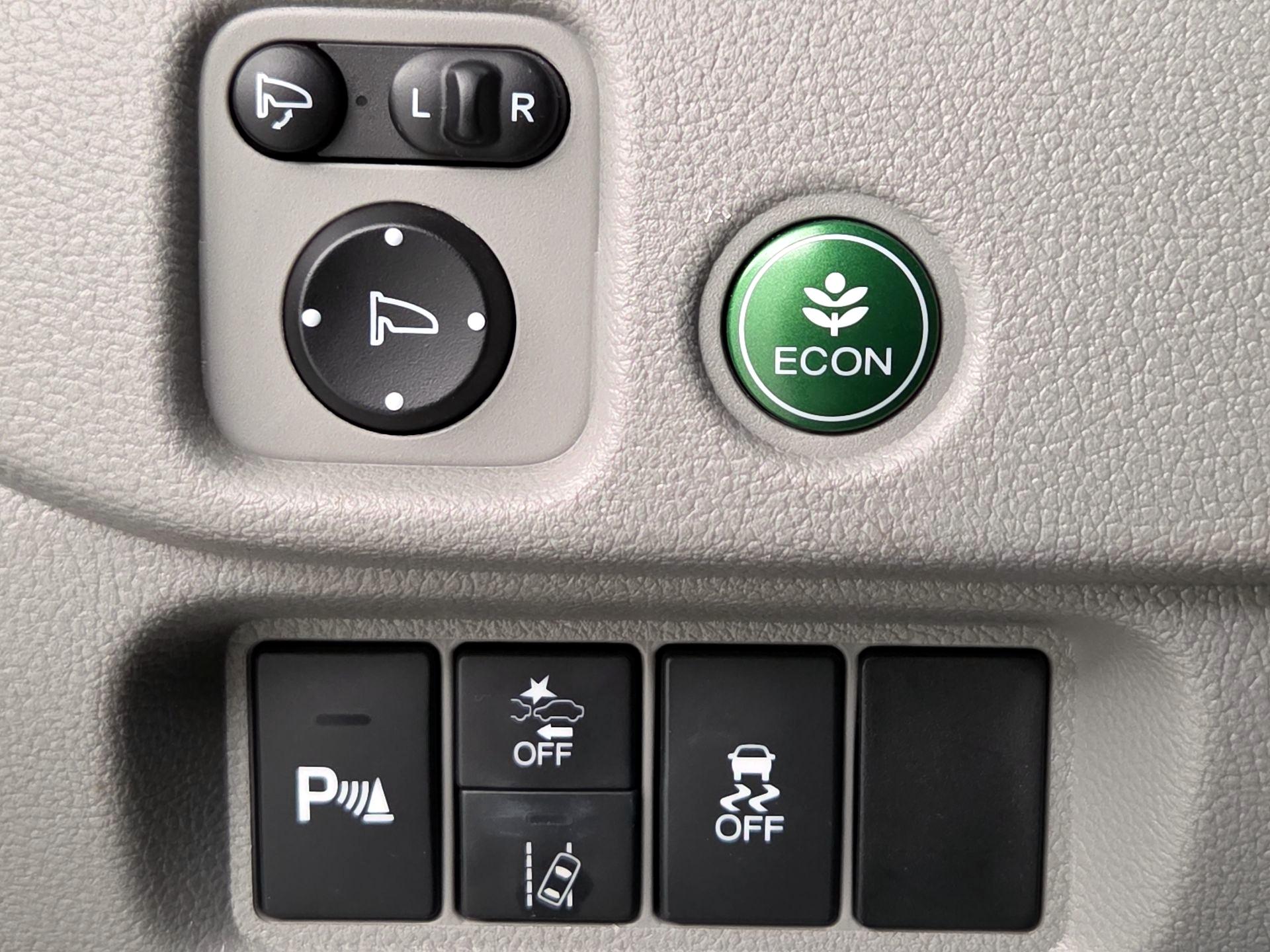 Thumbnail: 2021 Honda Pilot - 13