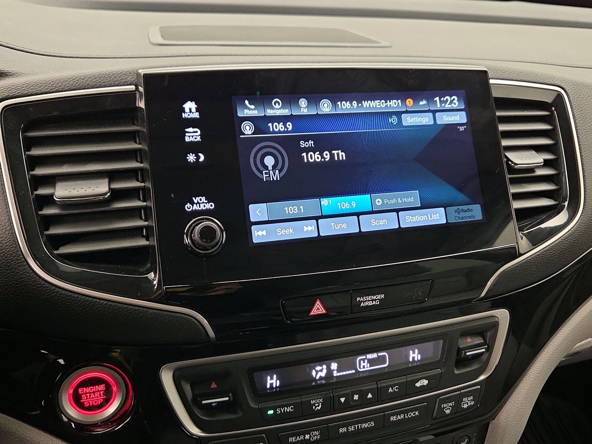 Thumbnail: 2021 Honda Pilot - 16