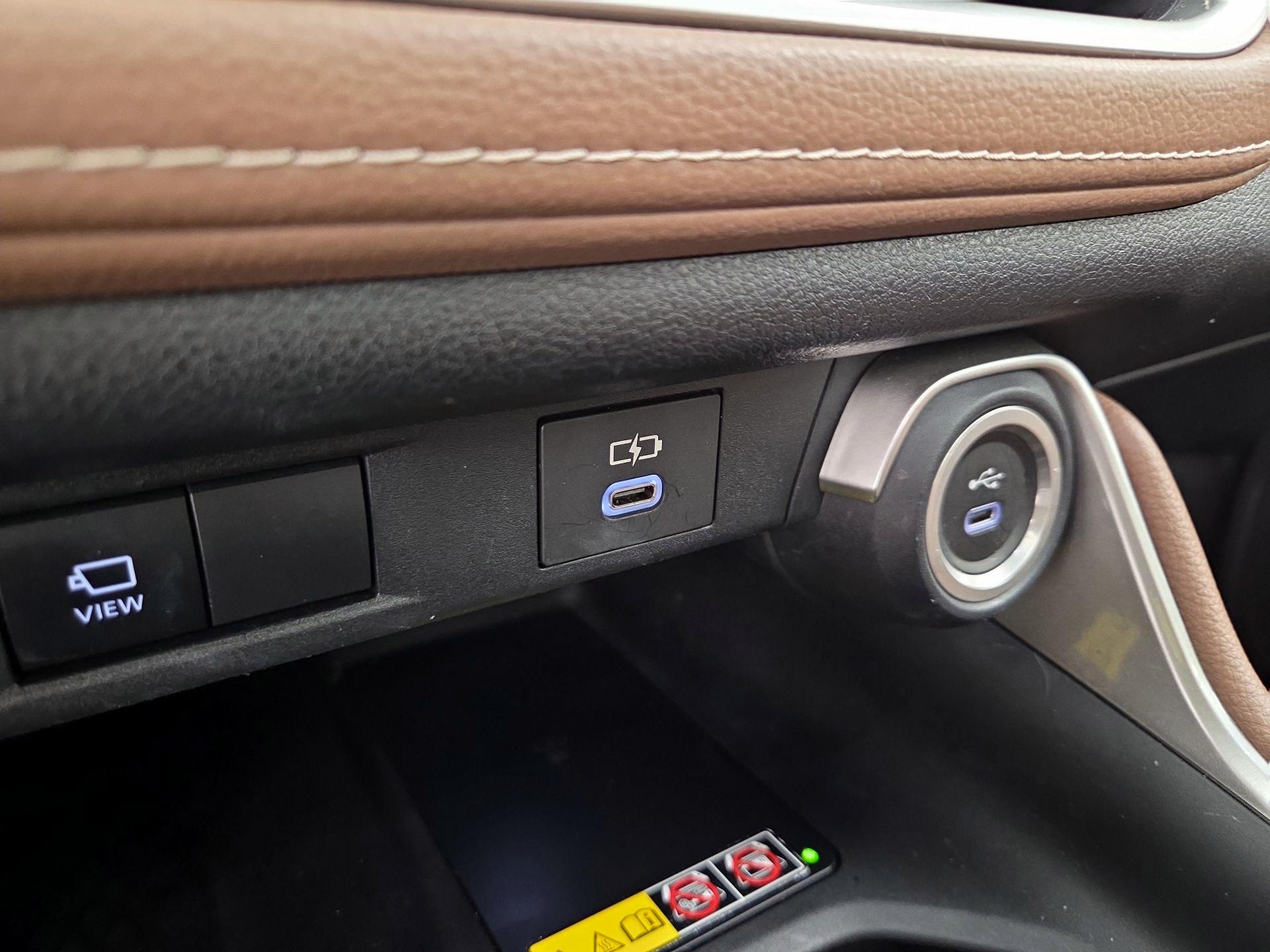 Thumbnail: 2024 Toyota Grand Highlander - 18