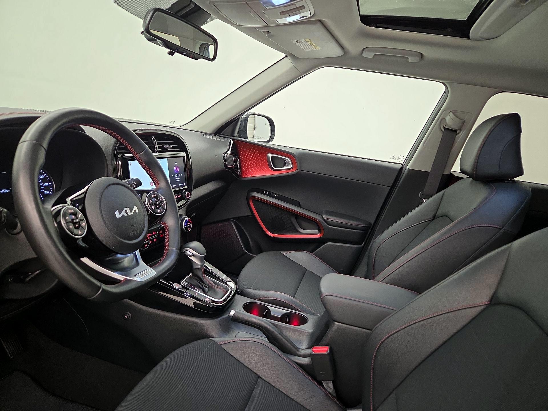 Thumbnail: 2022 Kia Soul - 11