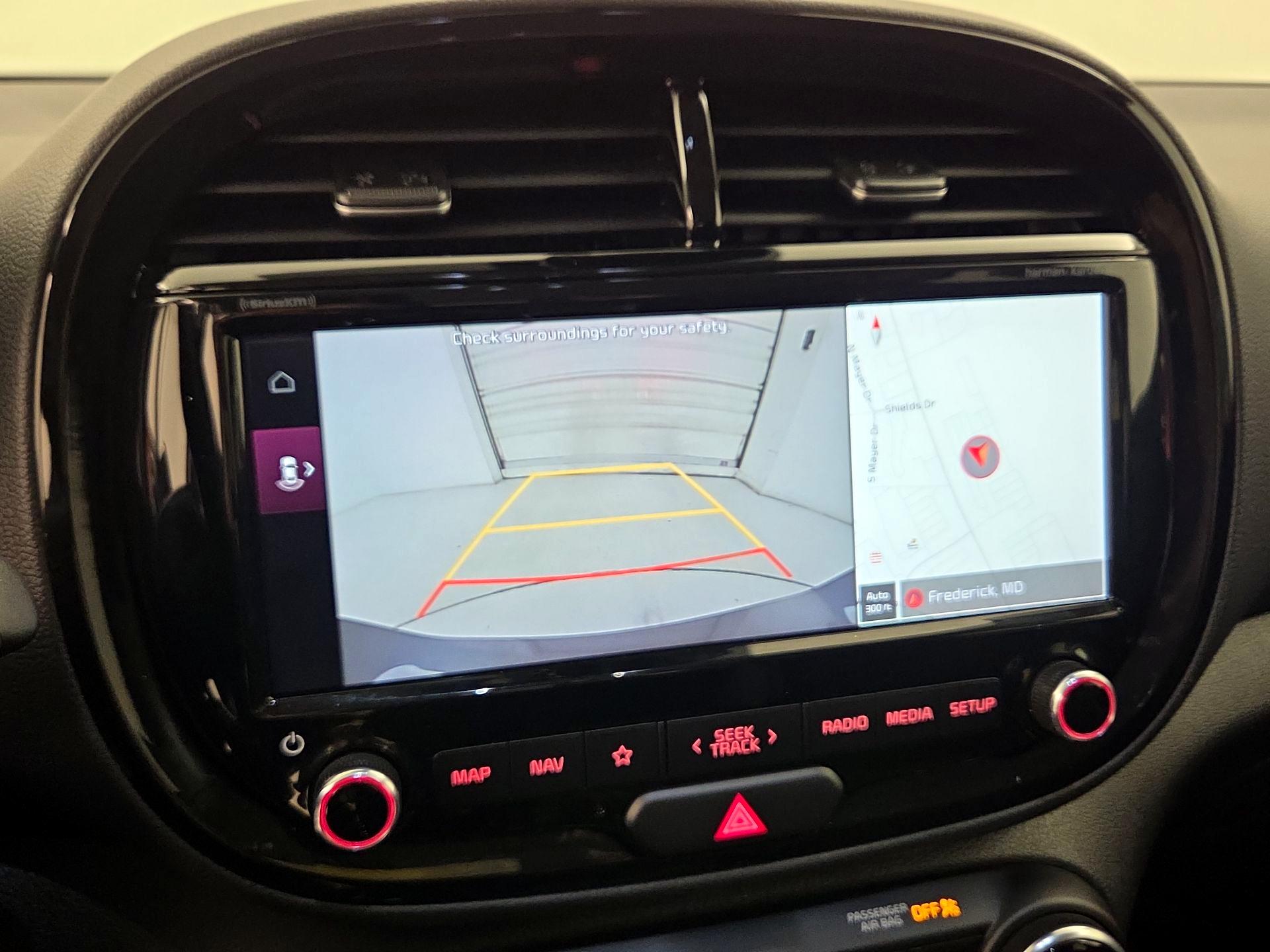 Thumbnail: 2022 Kia Soul - 15