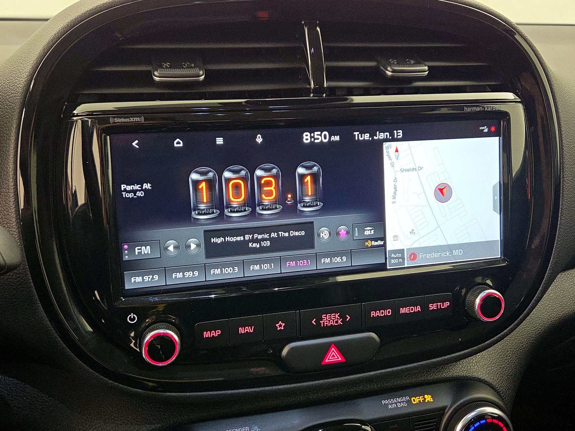 Thumbnail: 2022 Kia Soul - 16