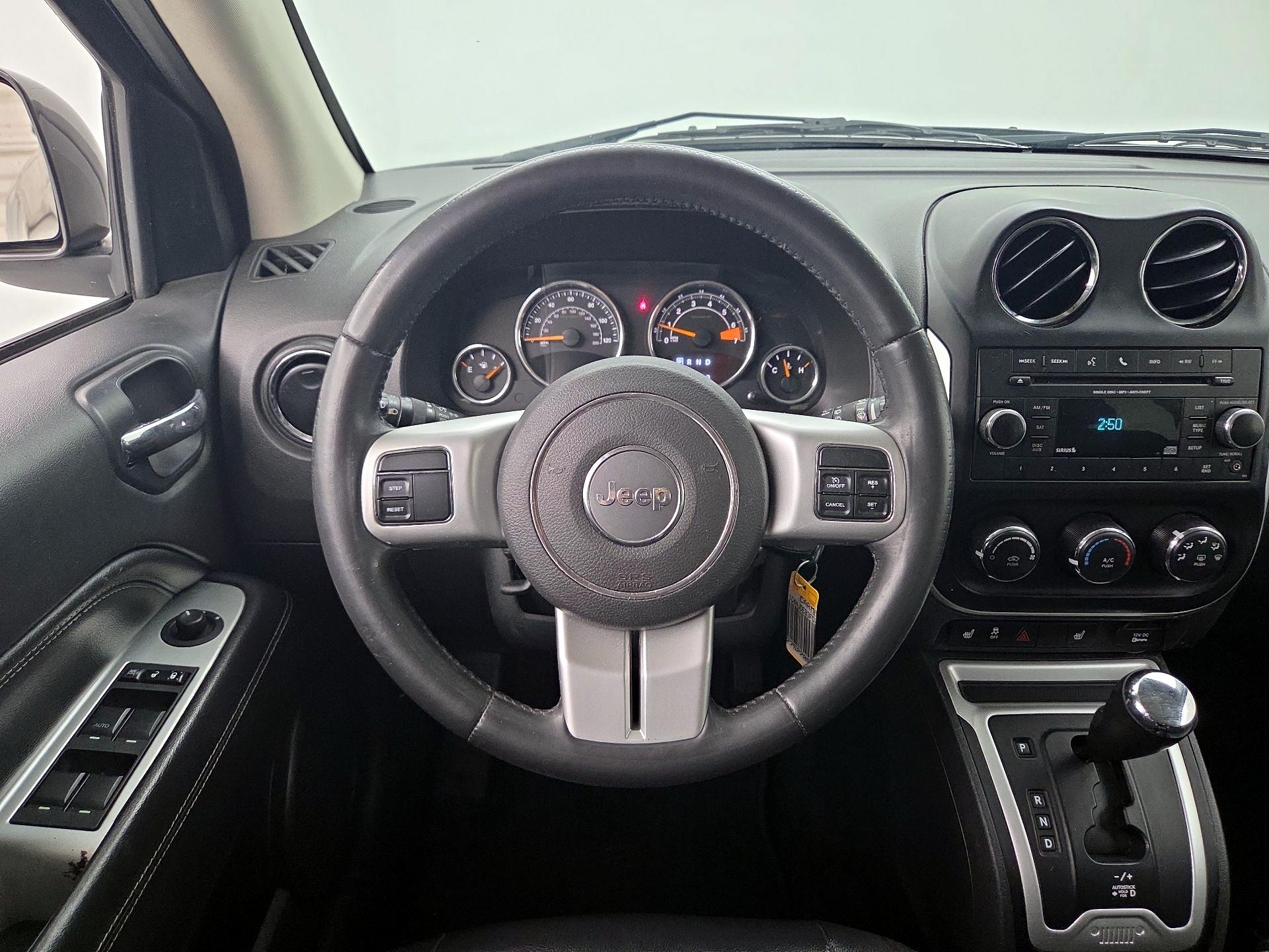 Thumbnail: 2015 Jeep Compass - 10