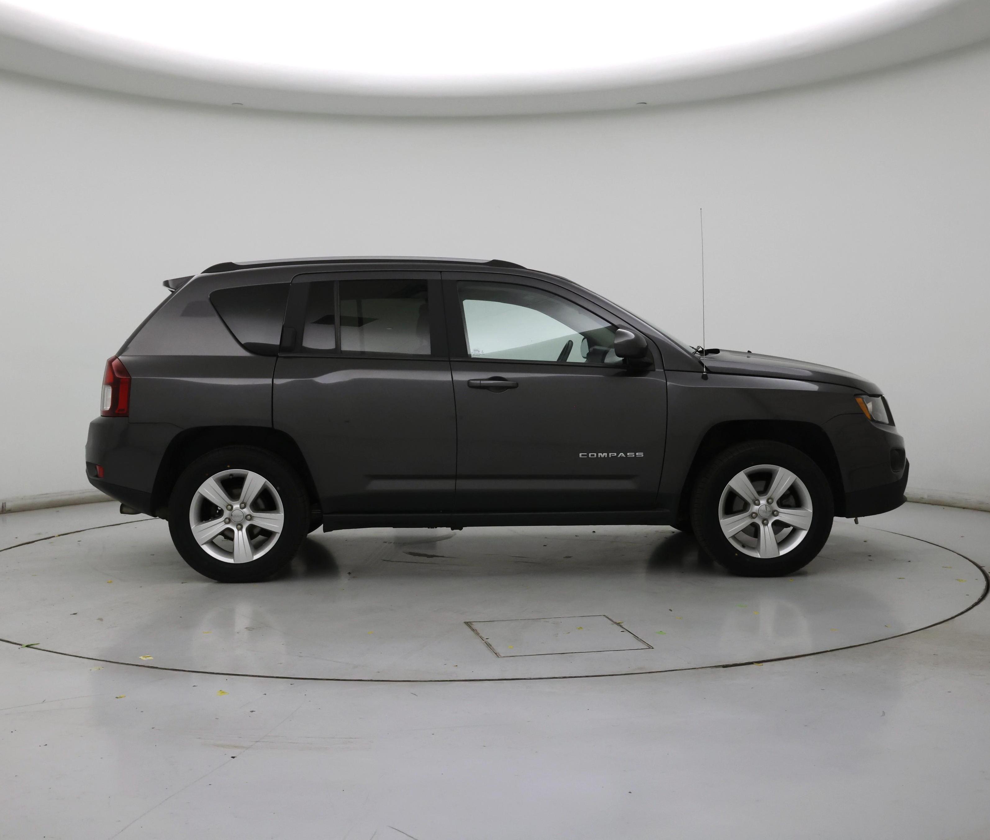 Thumbnail: 2015 Jeep Compass - 7