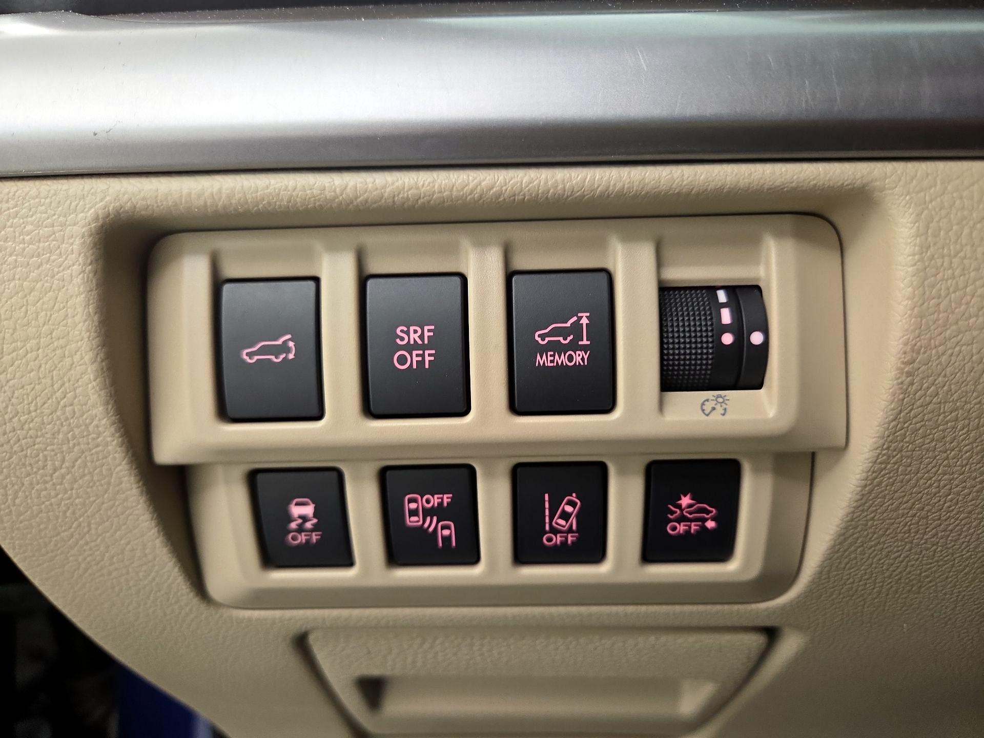 Thumbnail: 2015 Subaru Outback - 13