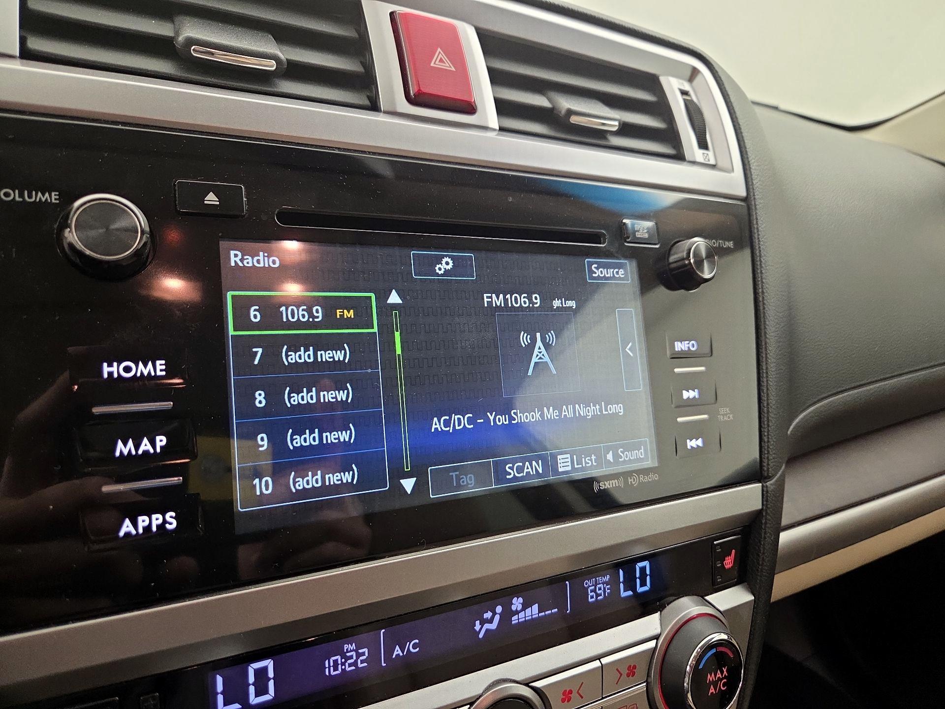 Thumbnail: 2015 Subaru Outback - 16