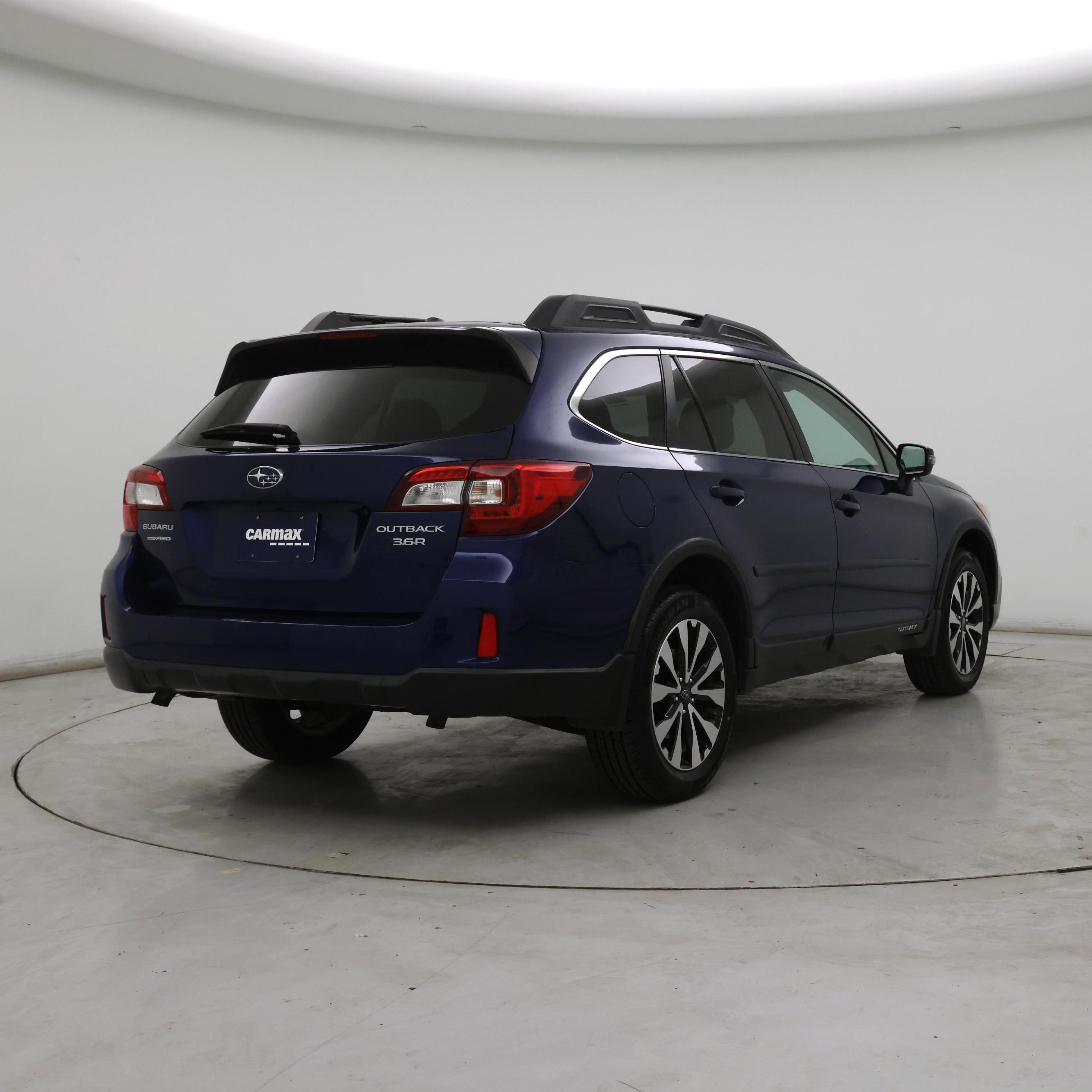 Thumbnail: 2015 Subaru Outback - 8