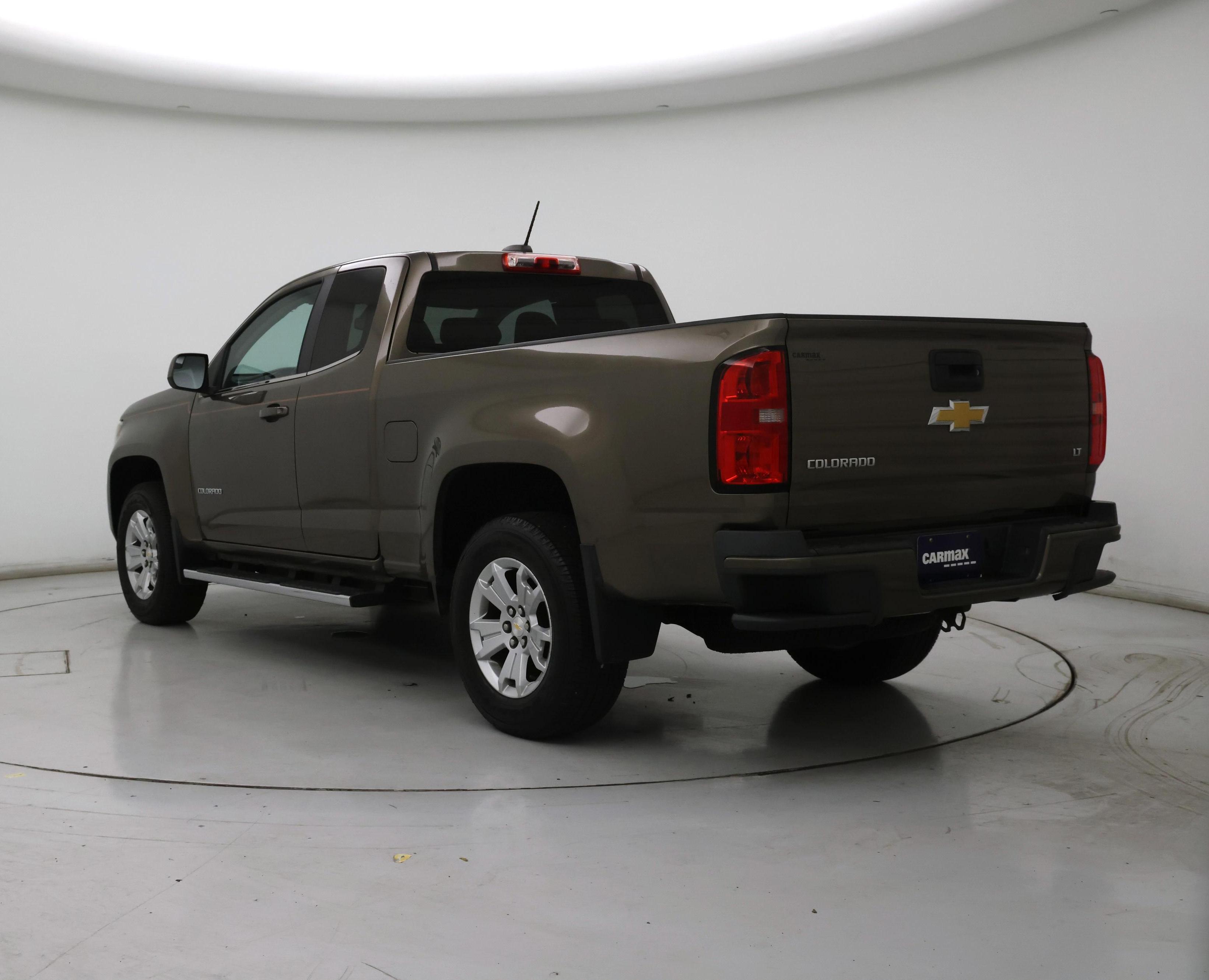 Thumbnail: 2015 Chevrolet Colorado - 2