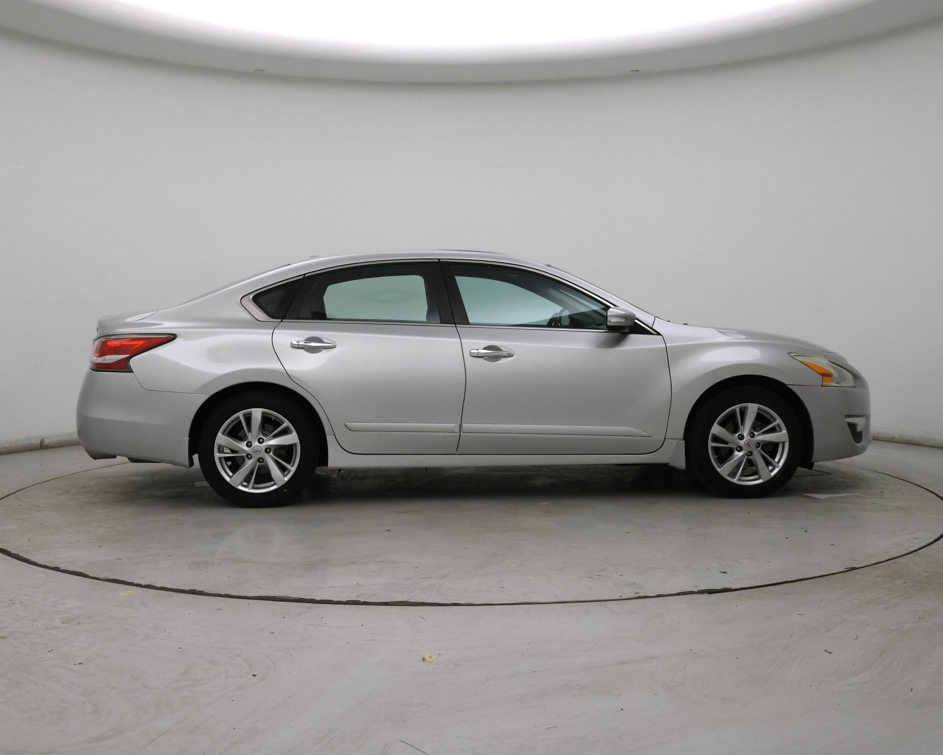 Thumbnail: 2015 Nissan Altima - 7