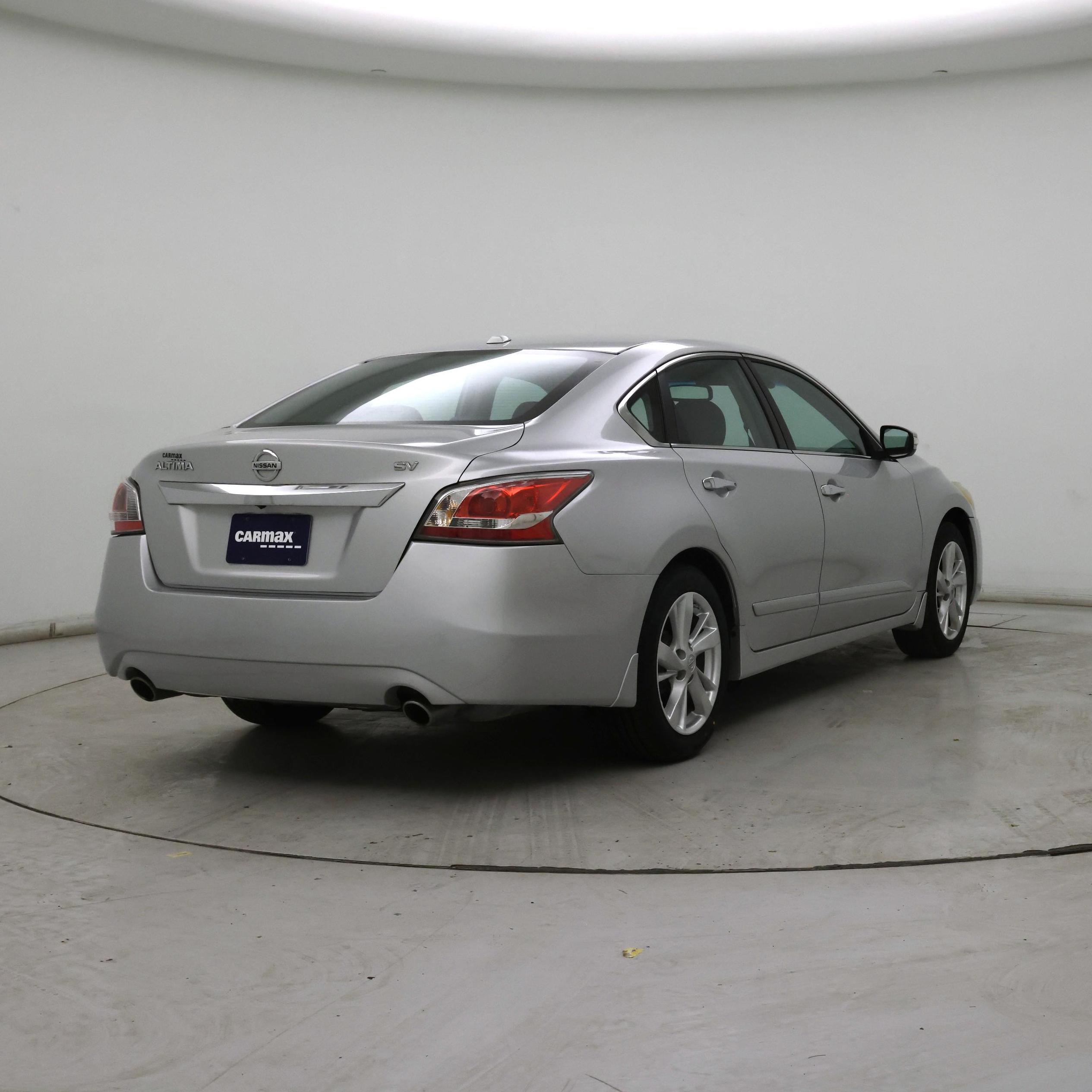 Thumbnail: 2015 Nissan Altima - 8