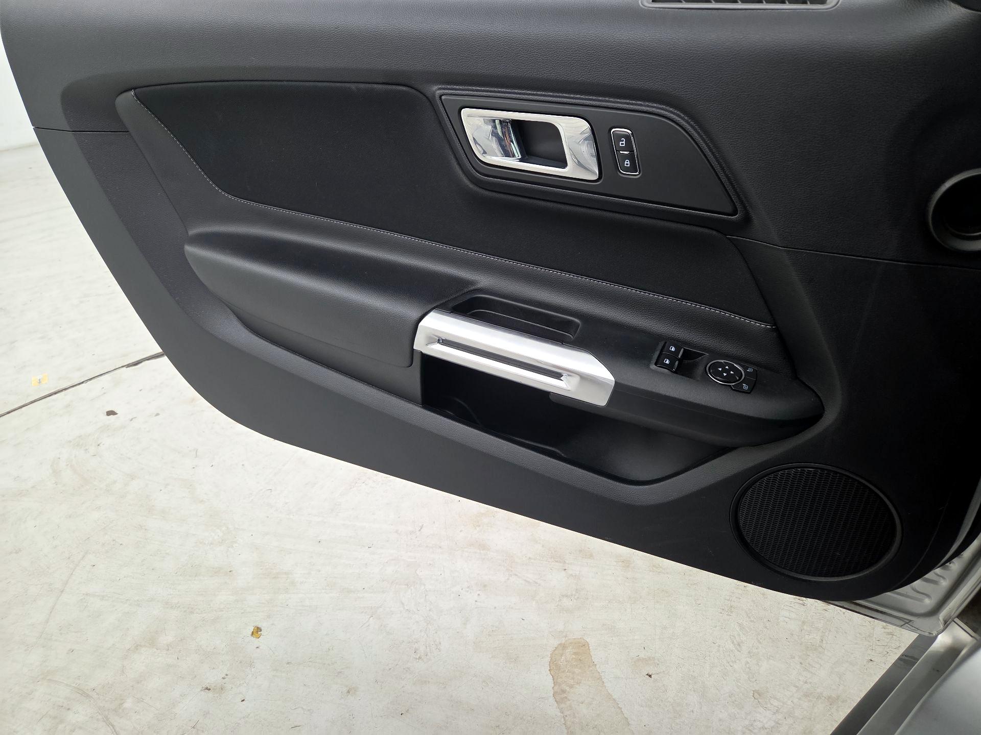 Thumbnail: 2015 Ford Mustang - 12