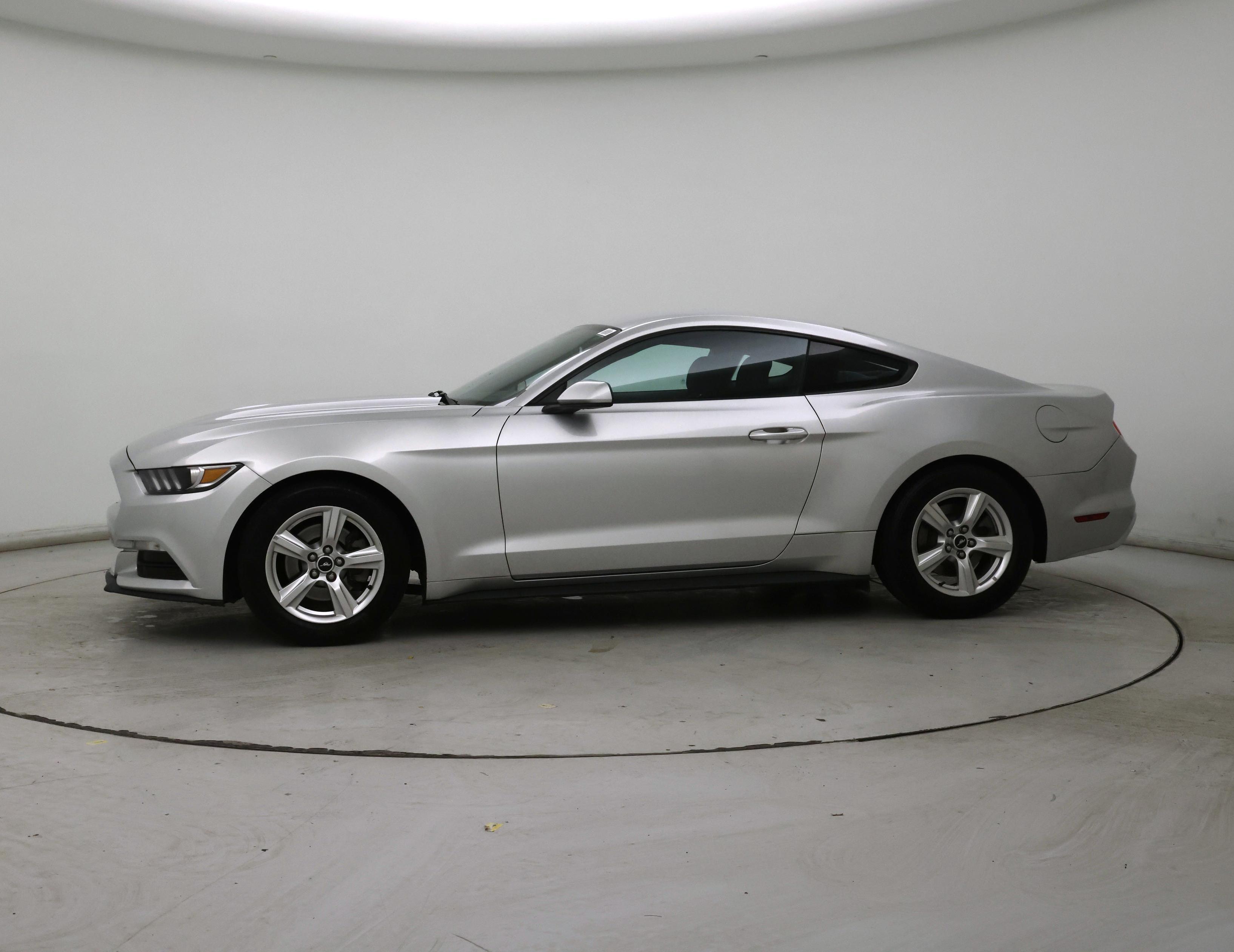 Thumbnail: 2015 Ford Mustang - 3