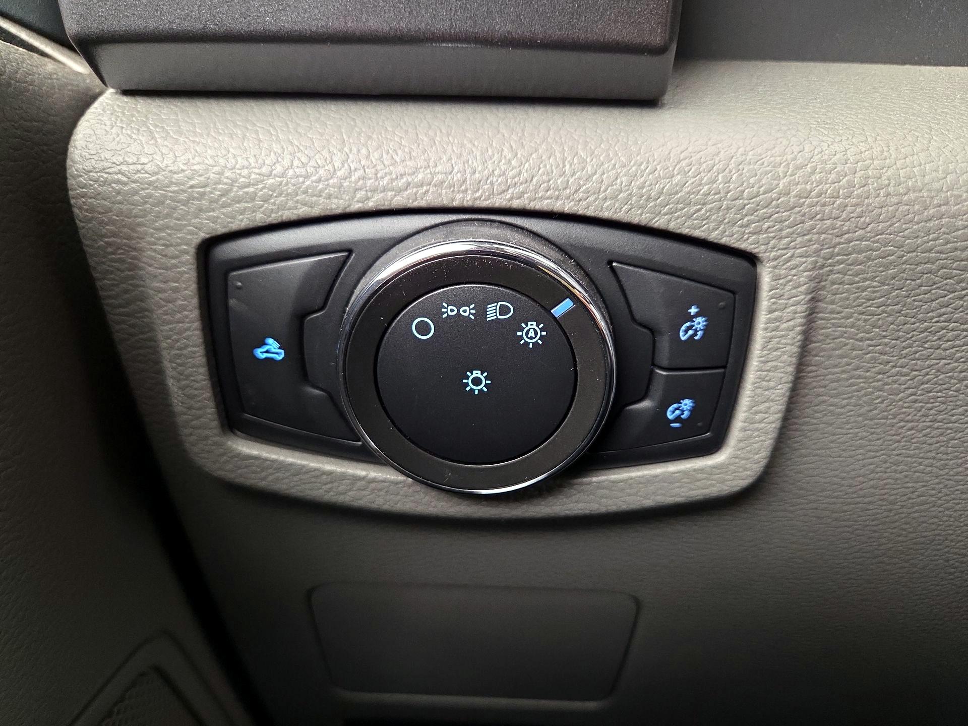 Thumbnail: 2022 Ford F-350 - 13