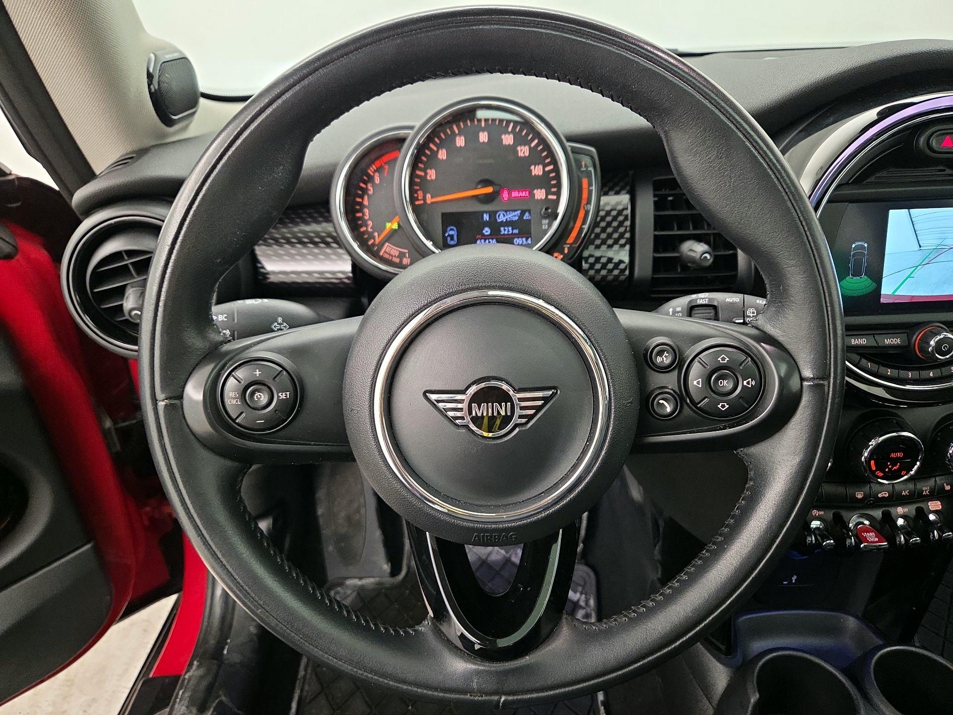 Thumbnail: 2021 MINI Cooper Hardtop - 10