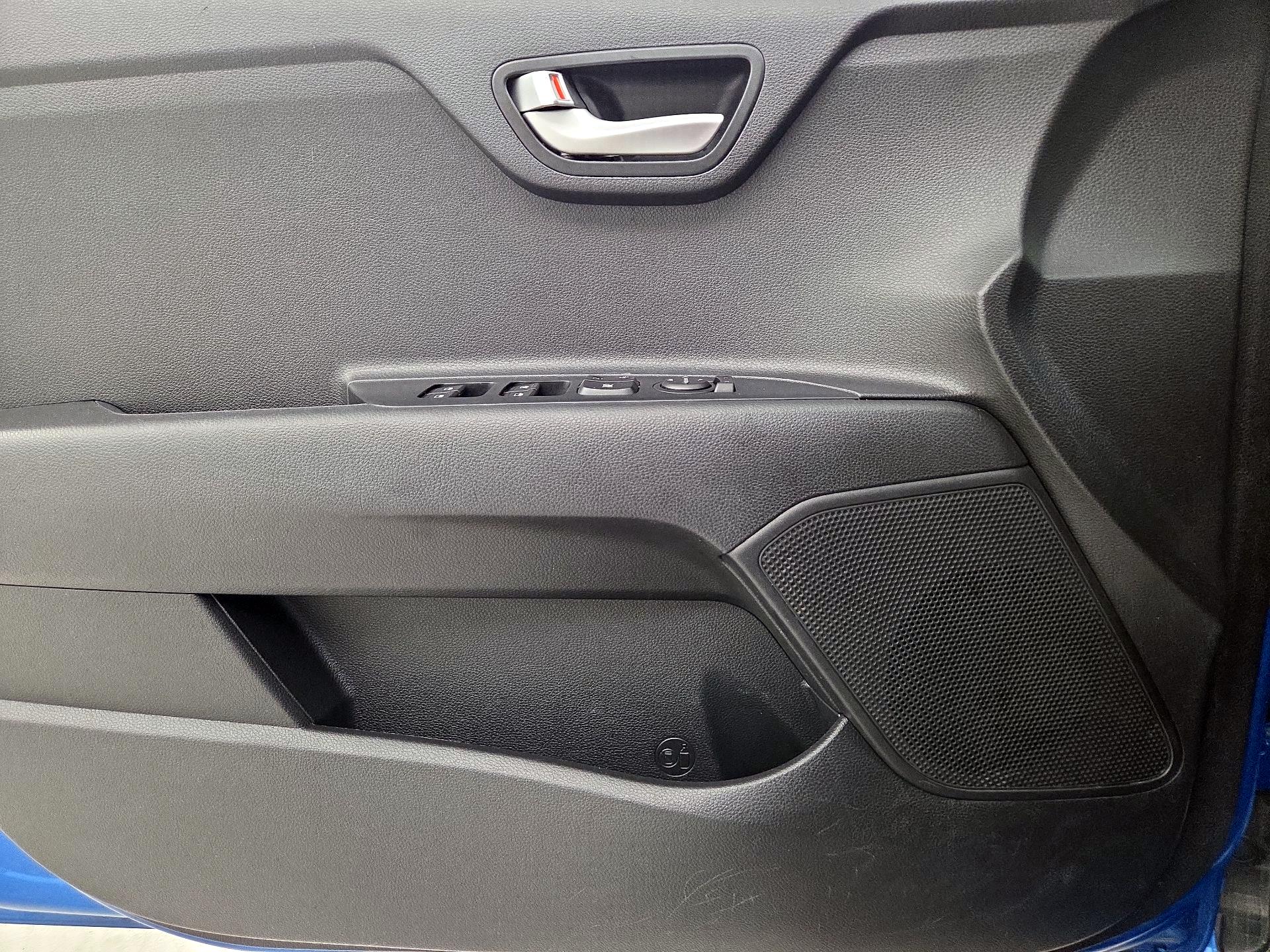 Thumbnail: 2021 Kia Rio - 12