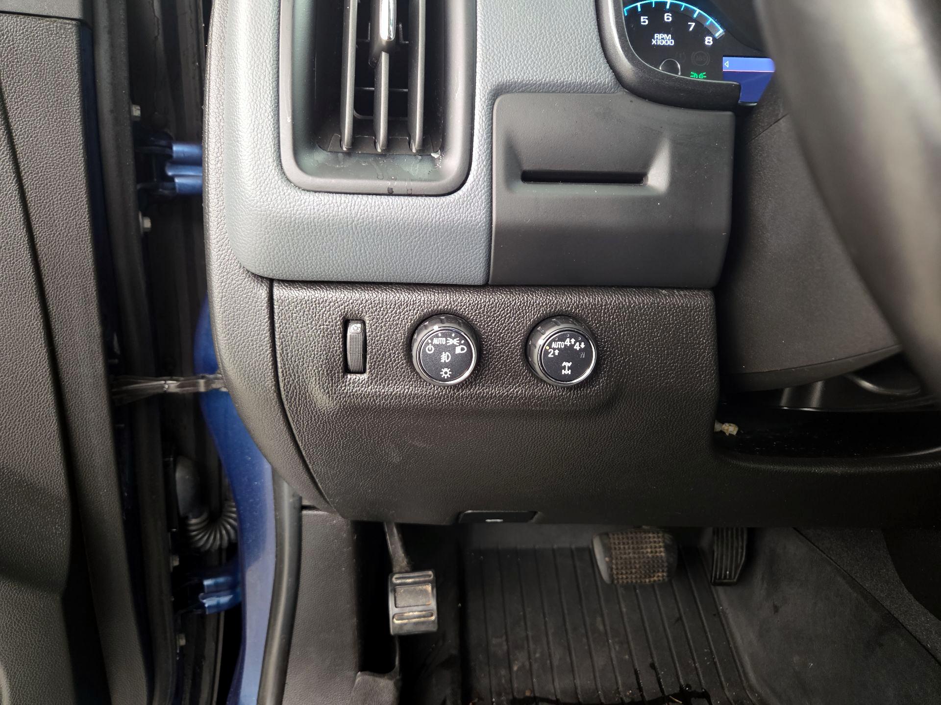 Thumbnail: 2019 Chevrolet Colorado - 13